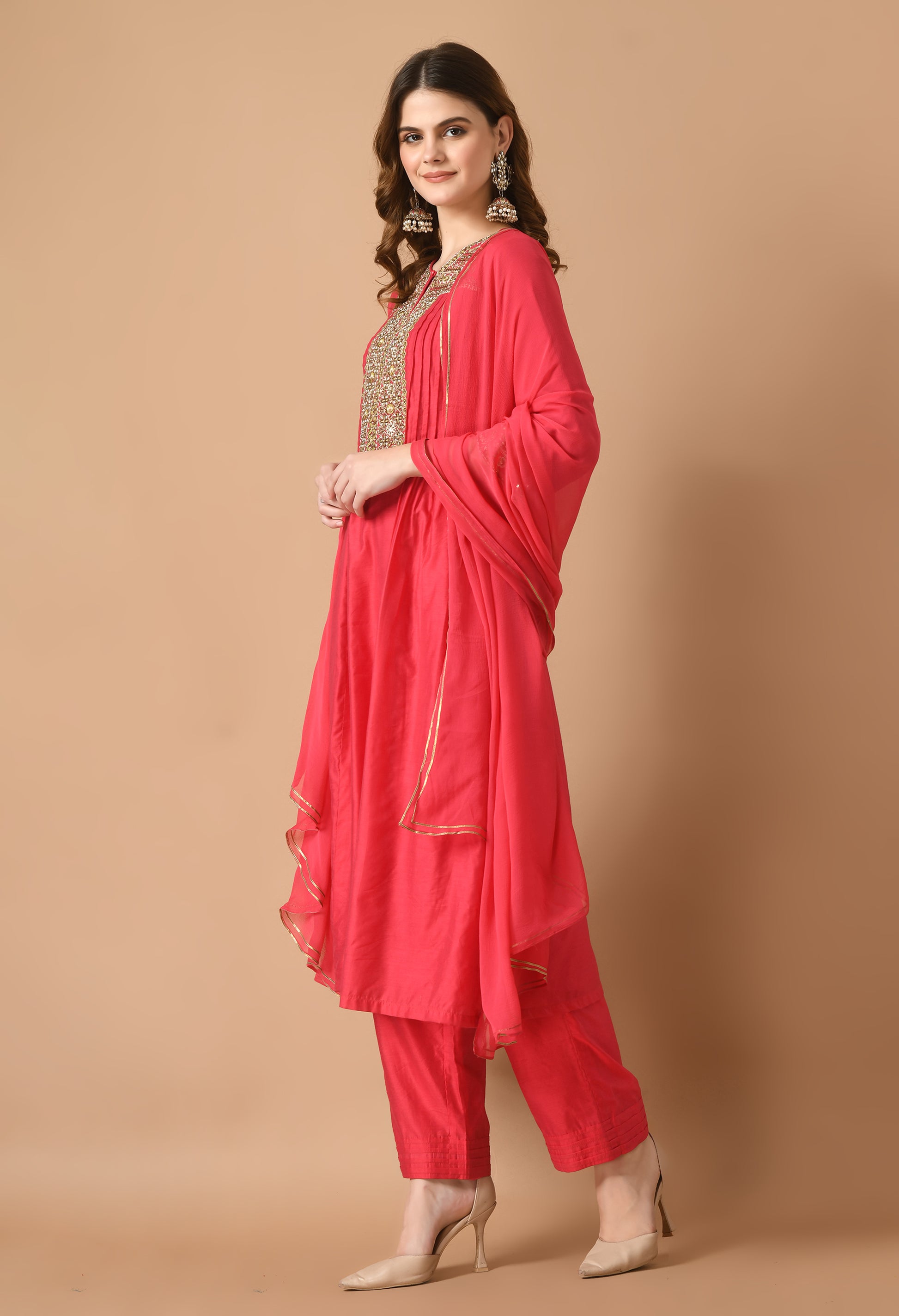 Women Self design Red V Neck Chanderi Kurta Set