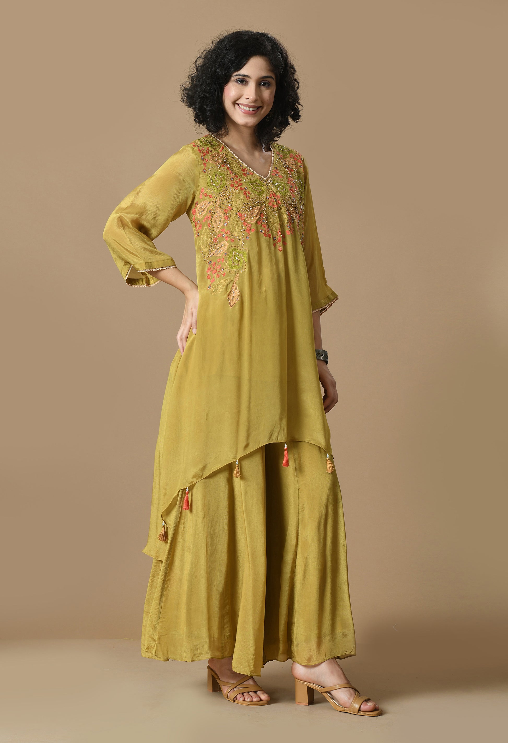 Women  Embroidery mehndi V Neck Chinnon Kurta Set
