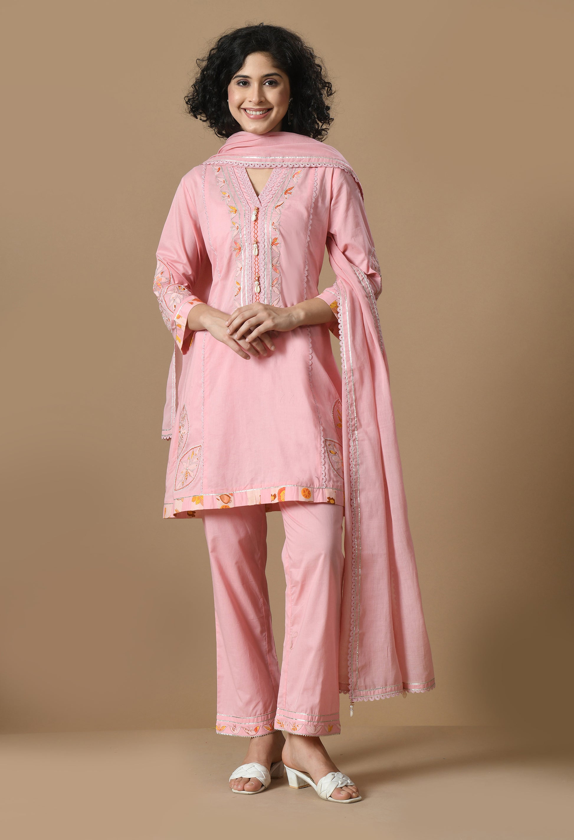 Women Self design Pink V Neck Cotton Kurta Set