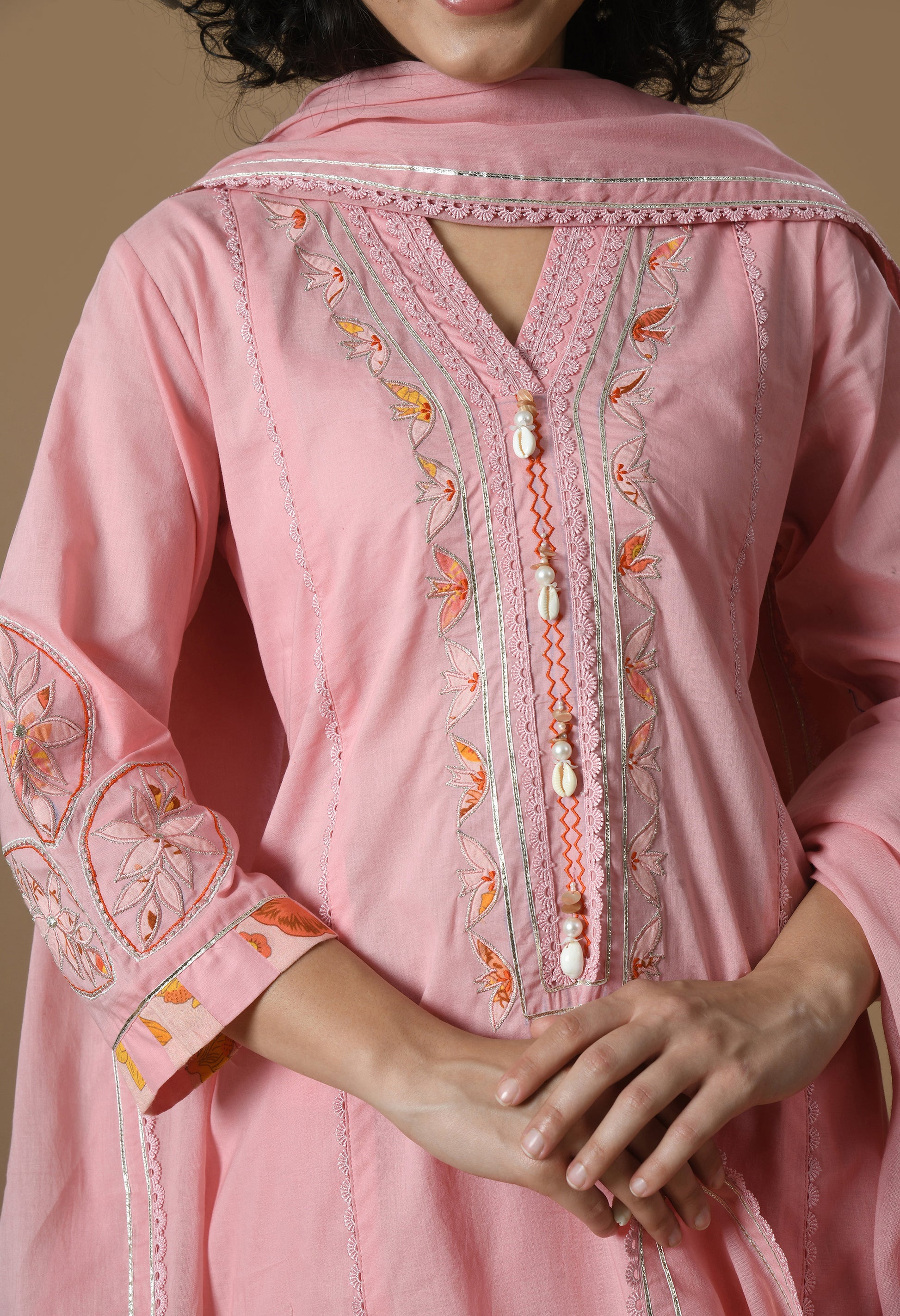 Women Self design Pink V Neck Cotton Kurta Set