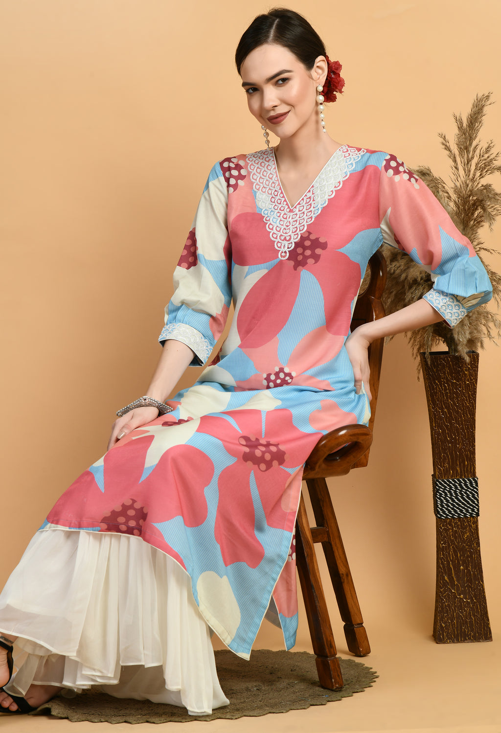Women Printed White V Neck Maslin Kurta Set