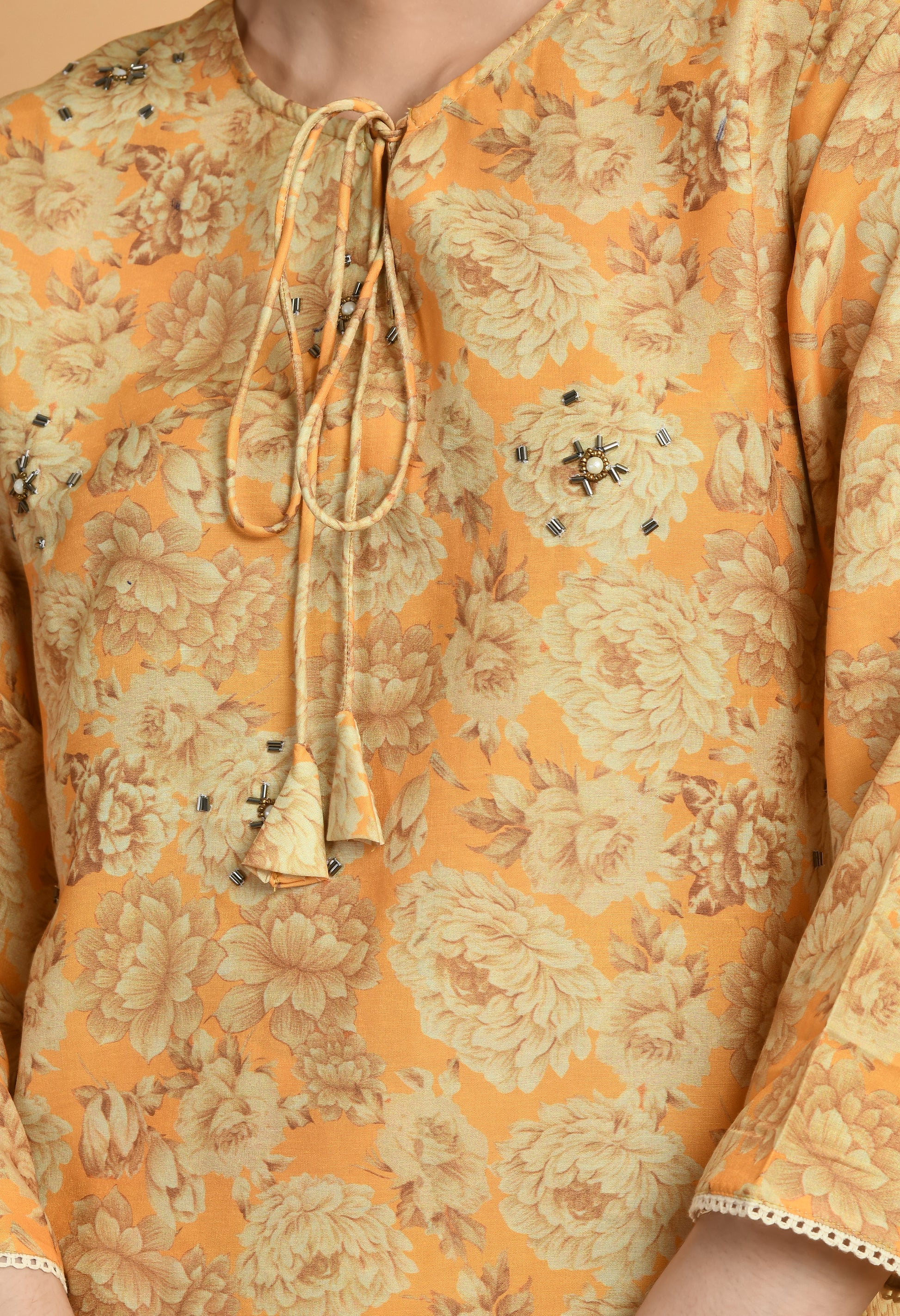Women Printed Light Musturd Round Neck Maslin Kurta Set