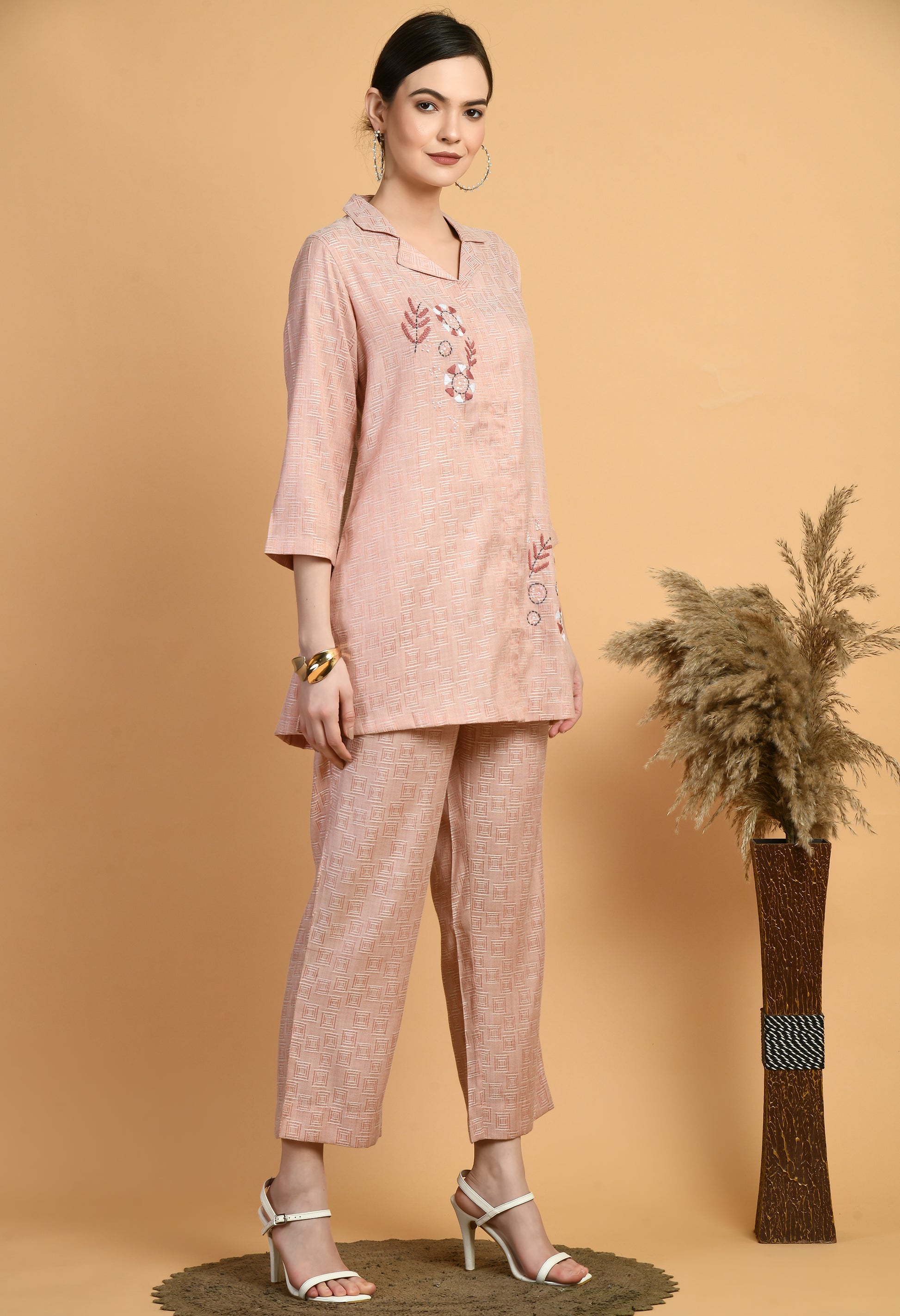 Women Embroidery Peach V Neck Cotton Kurta Set