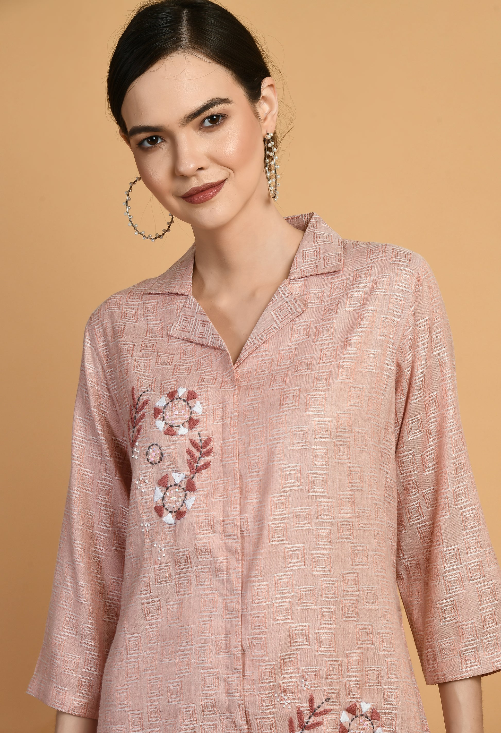 Women Embroidery Peach V Neck Cotton Kurta Set