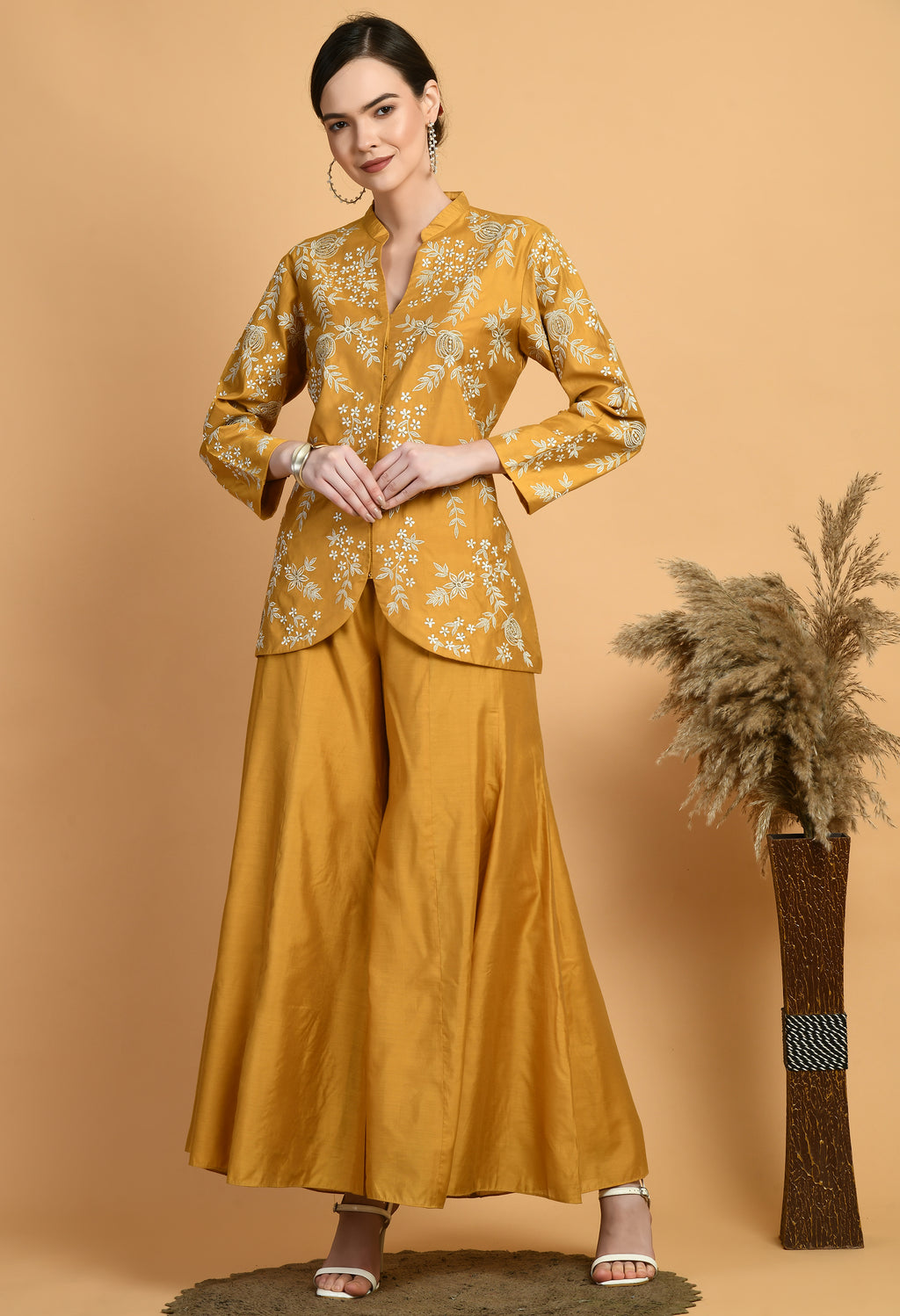 Women Self Design Musturd Collar Neck Chanderi Kurta Set