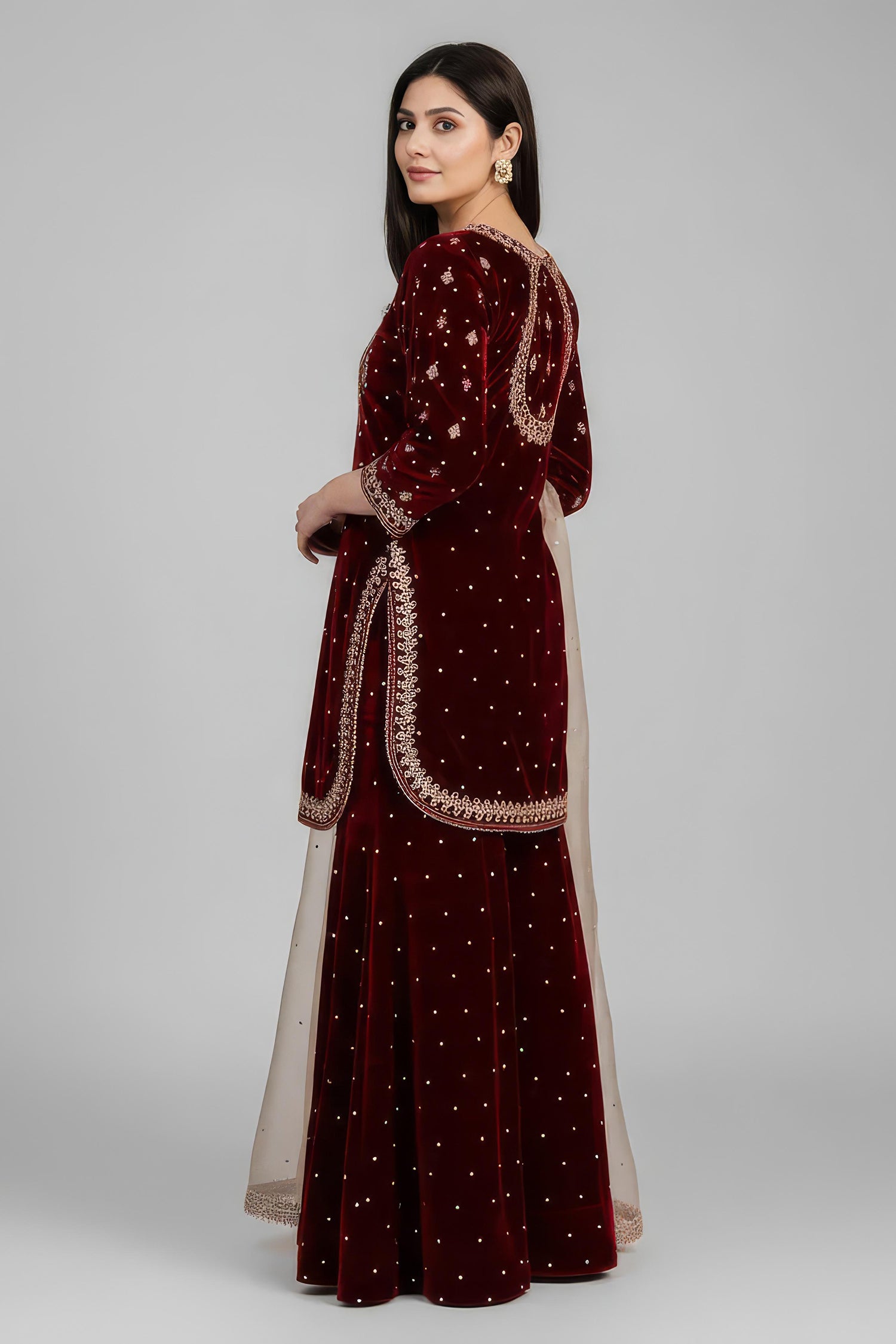 Women Maroon Velvet Kurta Set