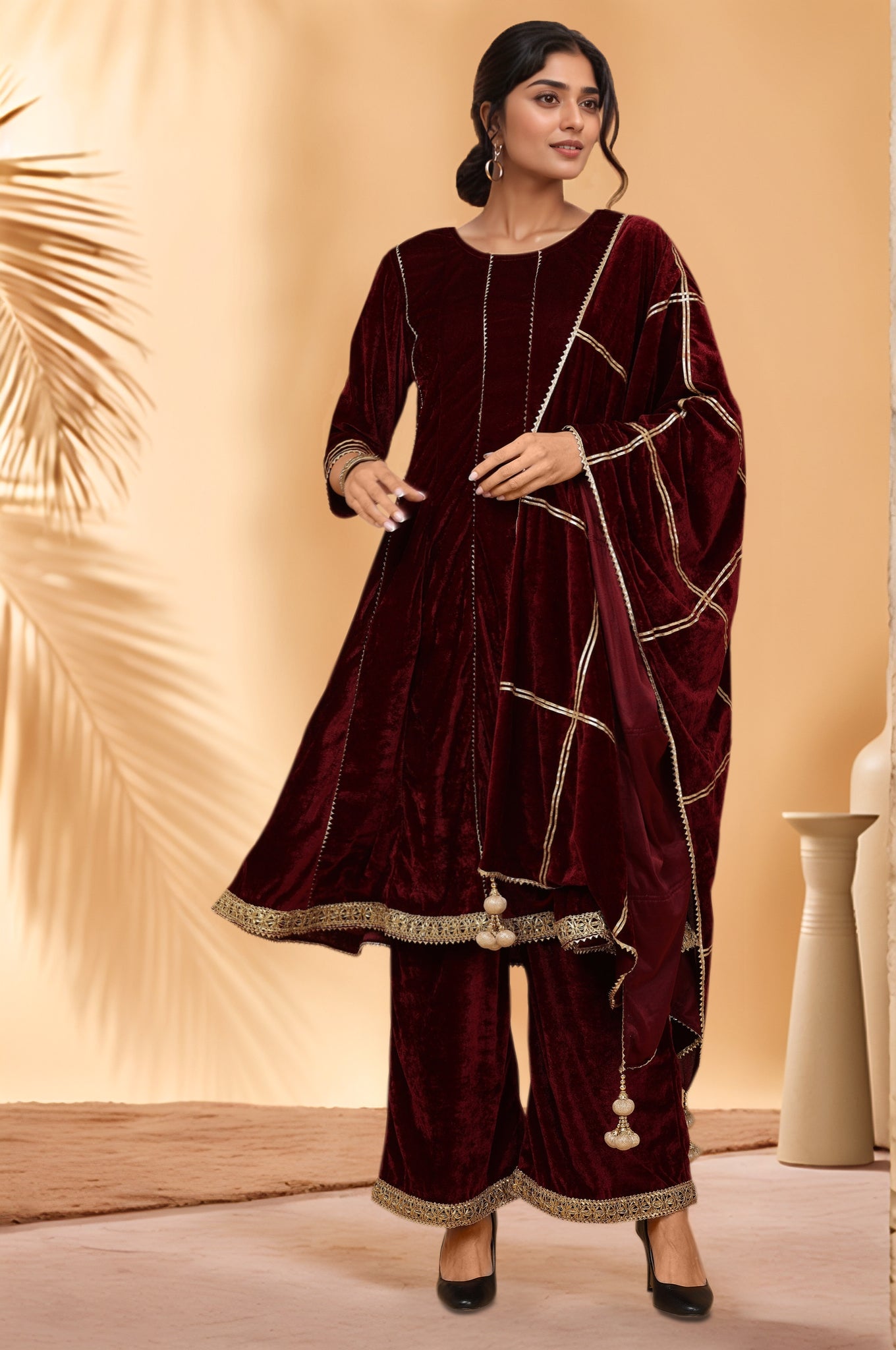 Women Maroon Velvet Kurta set