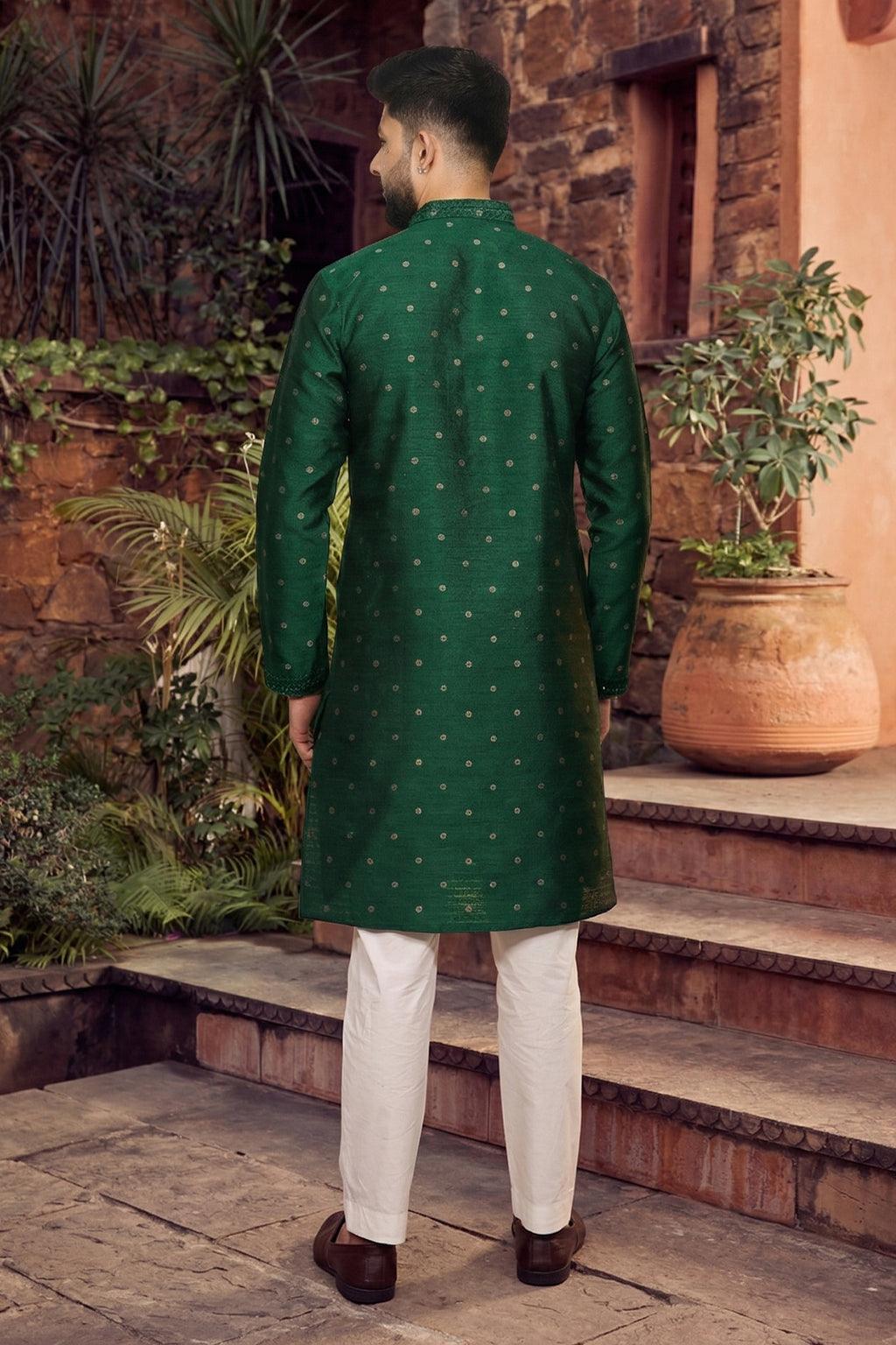 Men's Jacquard Silk Cream Designer Embroidery Work Kurta with payjama