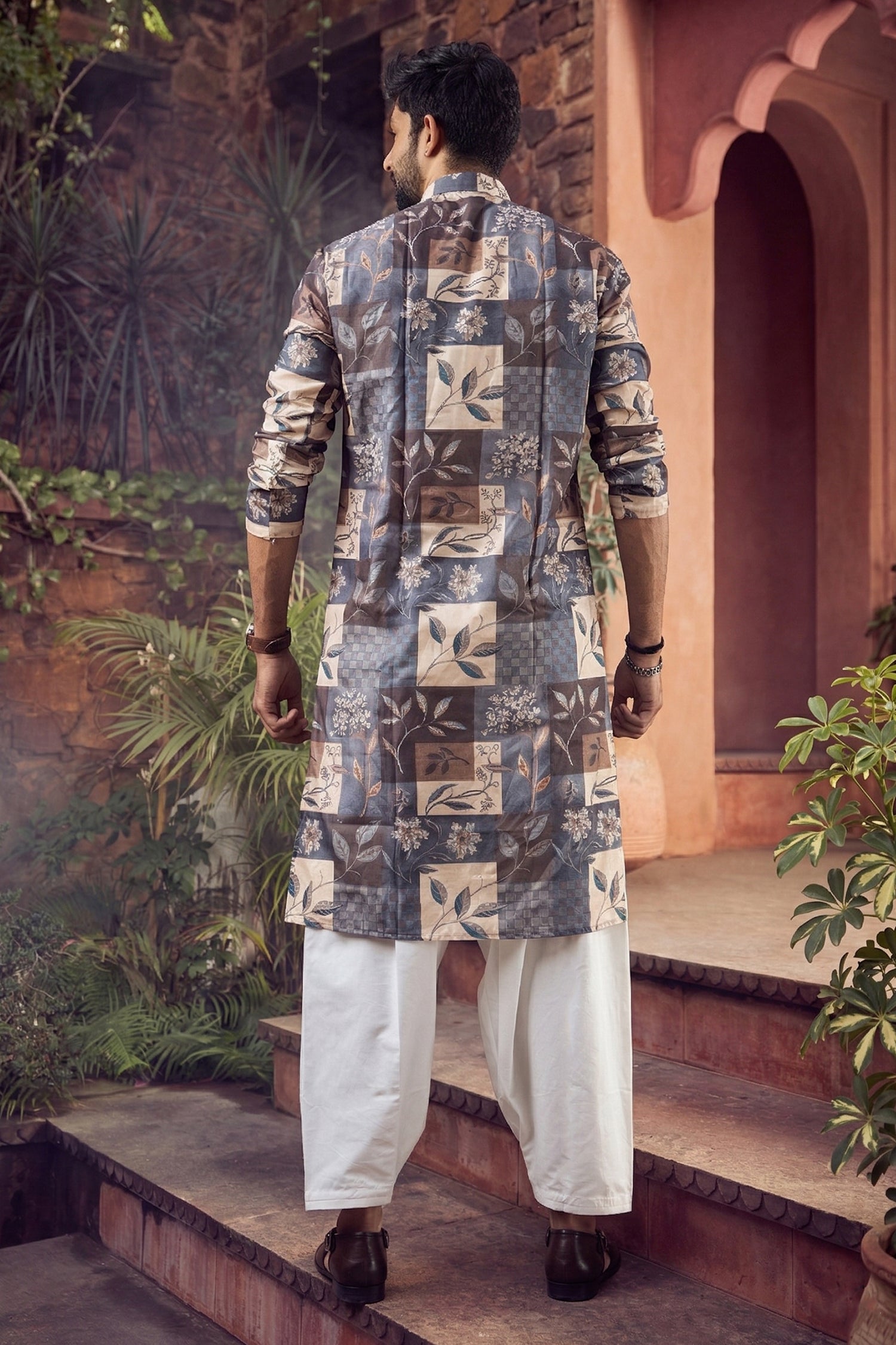 Men's Blended Cotton Cream Designer Printed Kurta with payjama