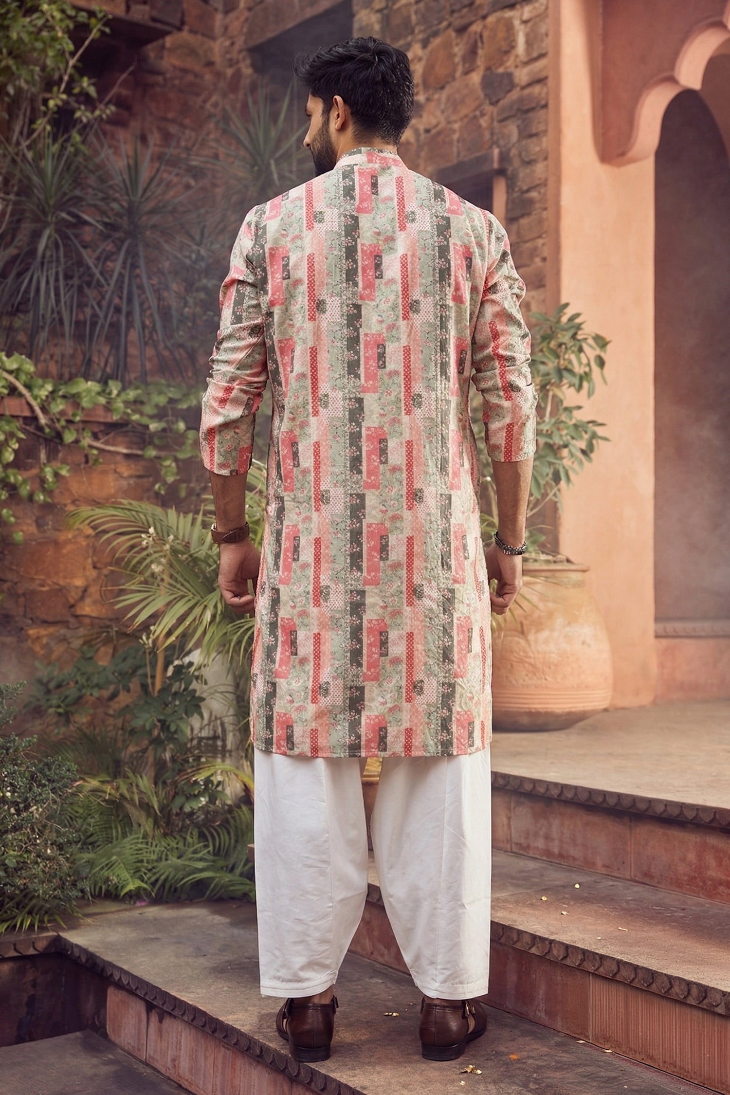 Men's Blended Cotton Cream Designer Printed Kurta with payjama