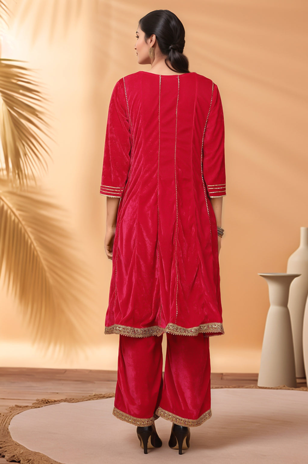 Women Pink Velvet Kurta set