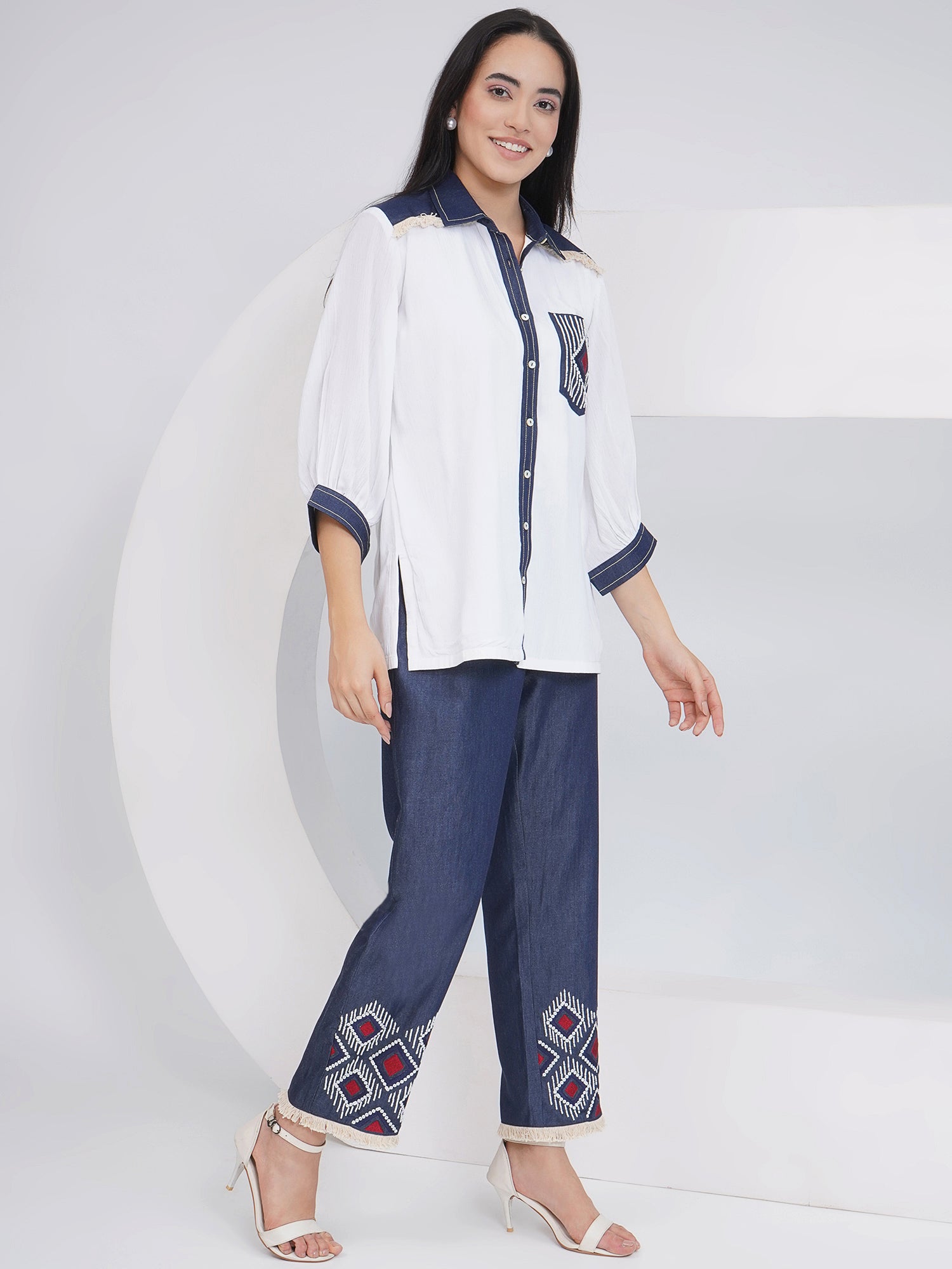 Ethnic White White Embellished shirt with Embellished Pants