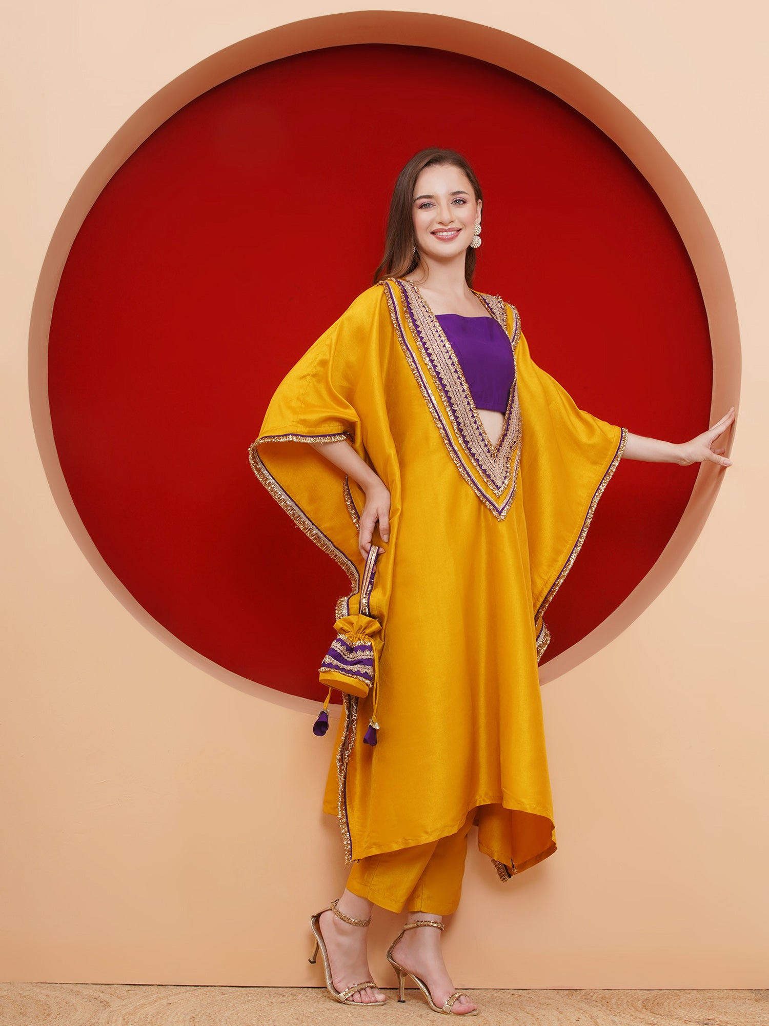 Women Yelow Kaftaan Set with ineer and Potli