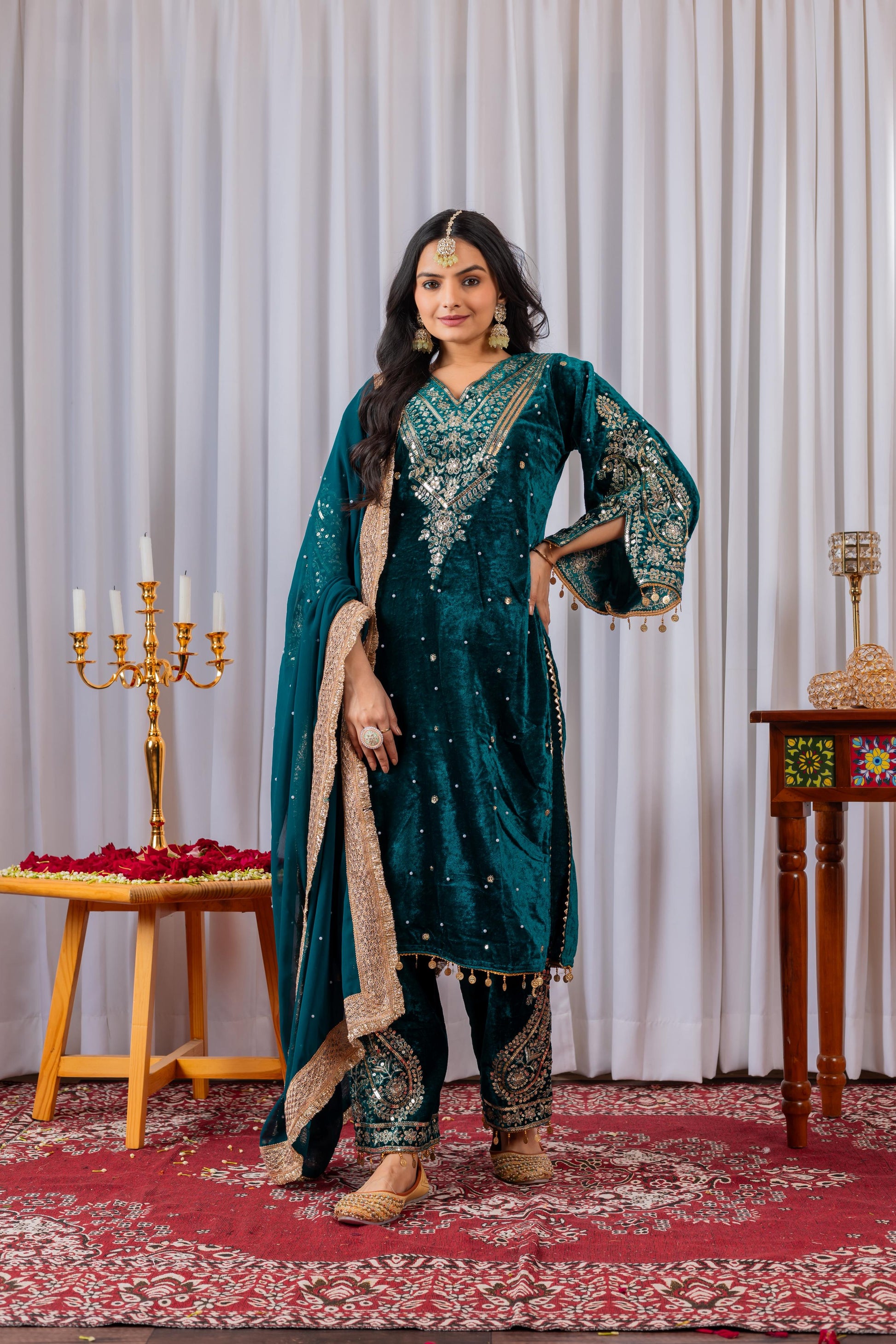 Women Rama Blue Velvet Kurta Set