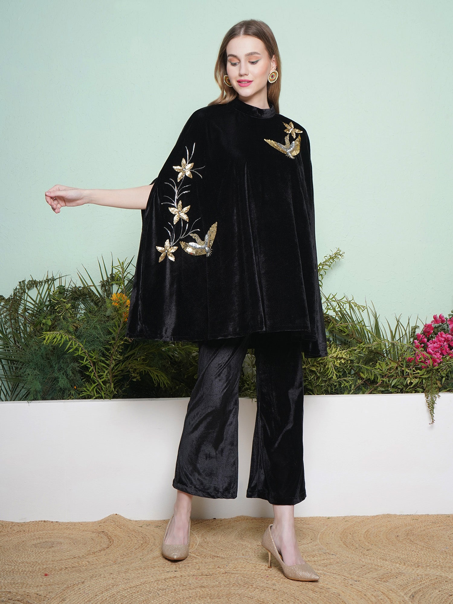 Women Black Hand Embellished Cape Style Kurta with Bellbottom Pants