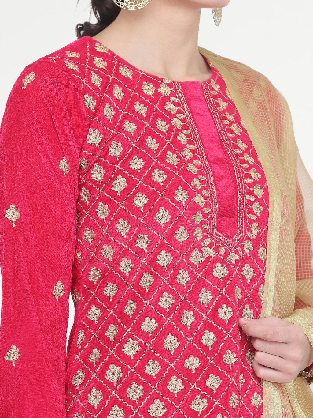 Women Pink Velvet Lehenga Set