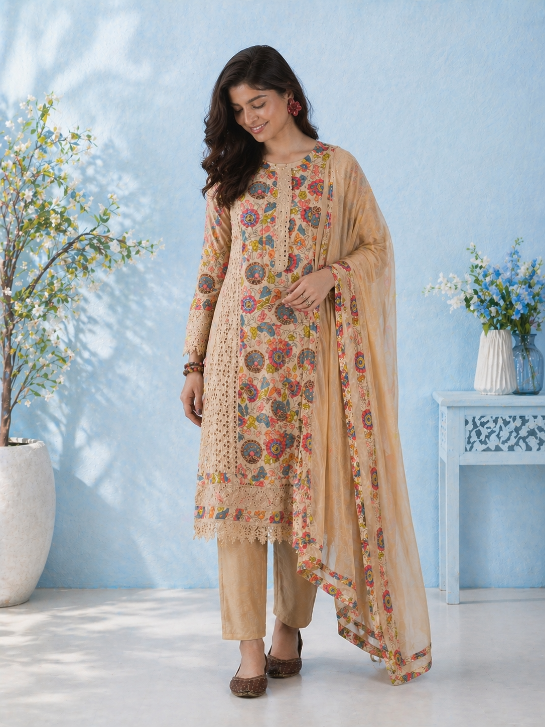 Women Beige Pure cotton Embroidered Kurta set