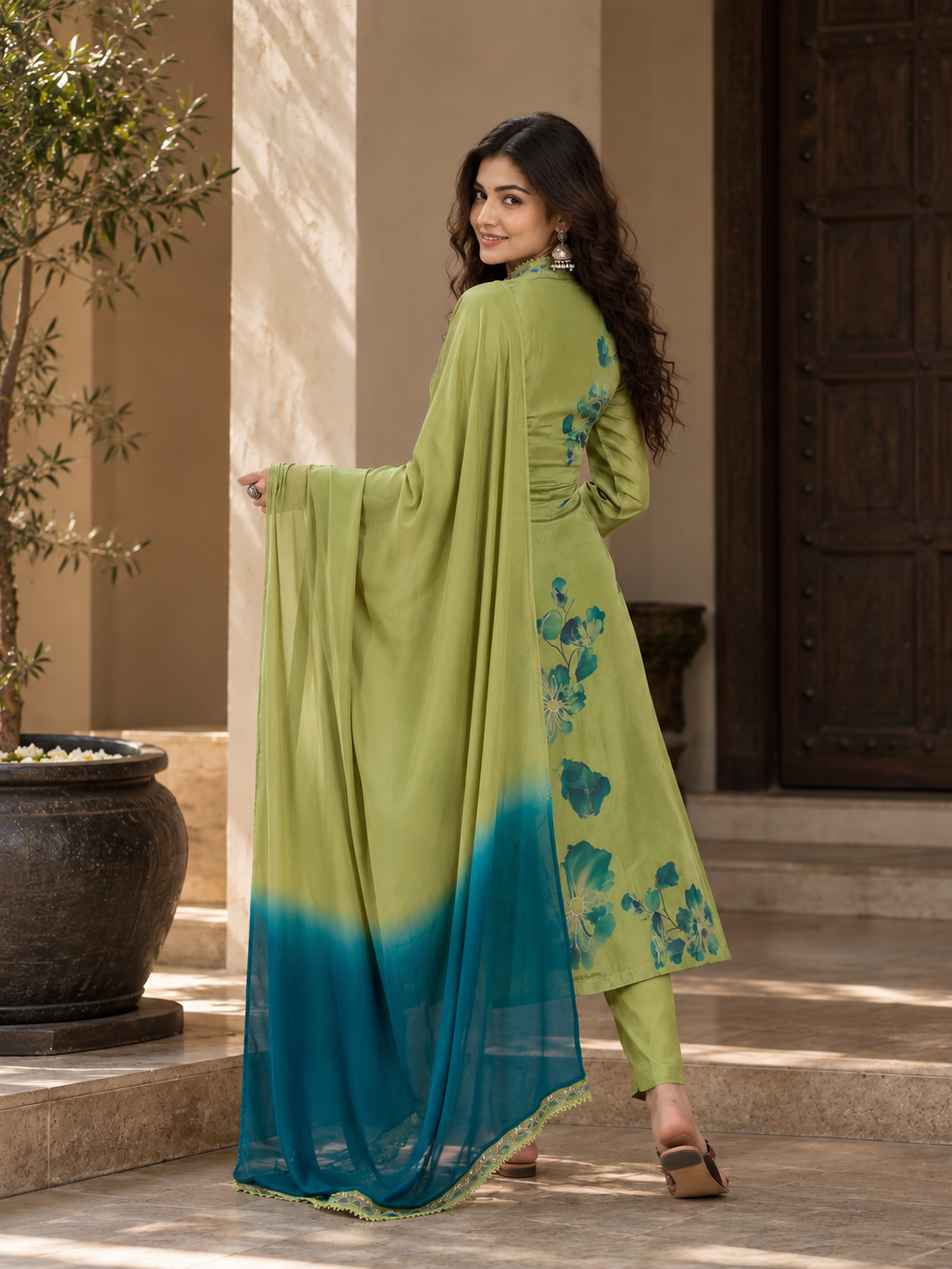 Women Green Silk Crepe Embroidery  Kurta set
