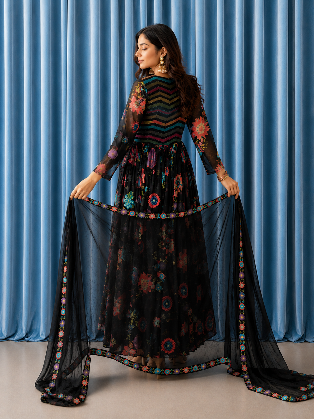 Women's Silk Blend Black Stitched Kurta set