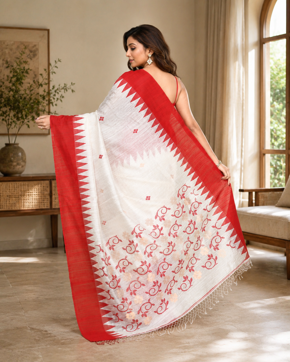 Women's Off White Matka Silk Saree with Unstitched Blouse