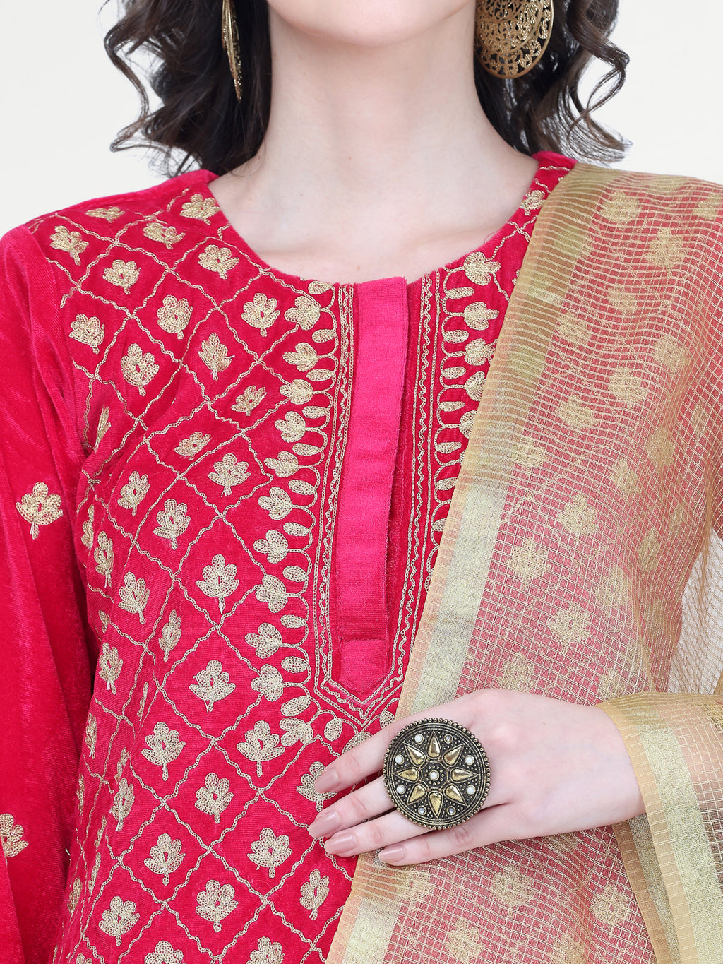 Women Pink Velvet Salwar set