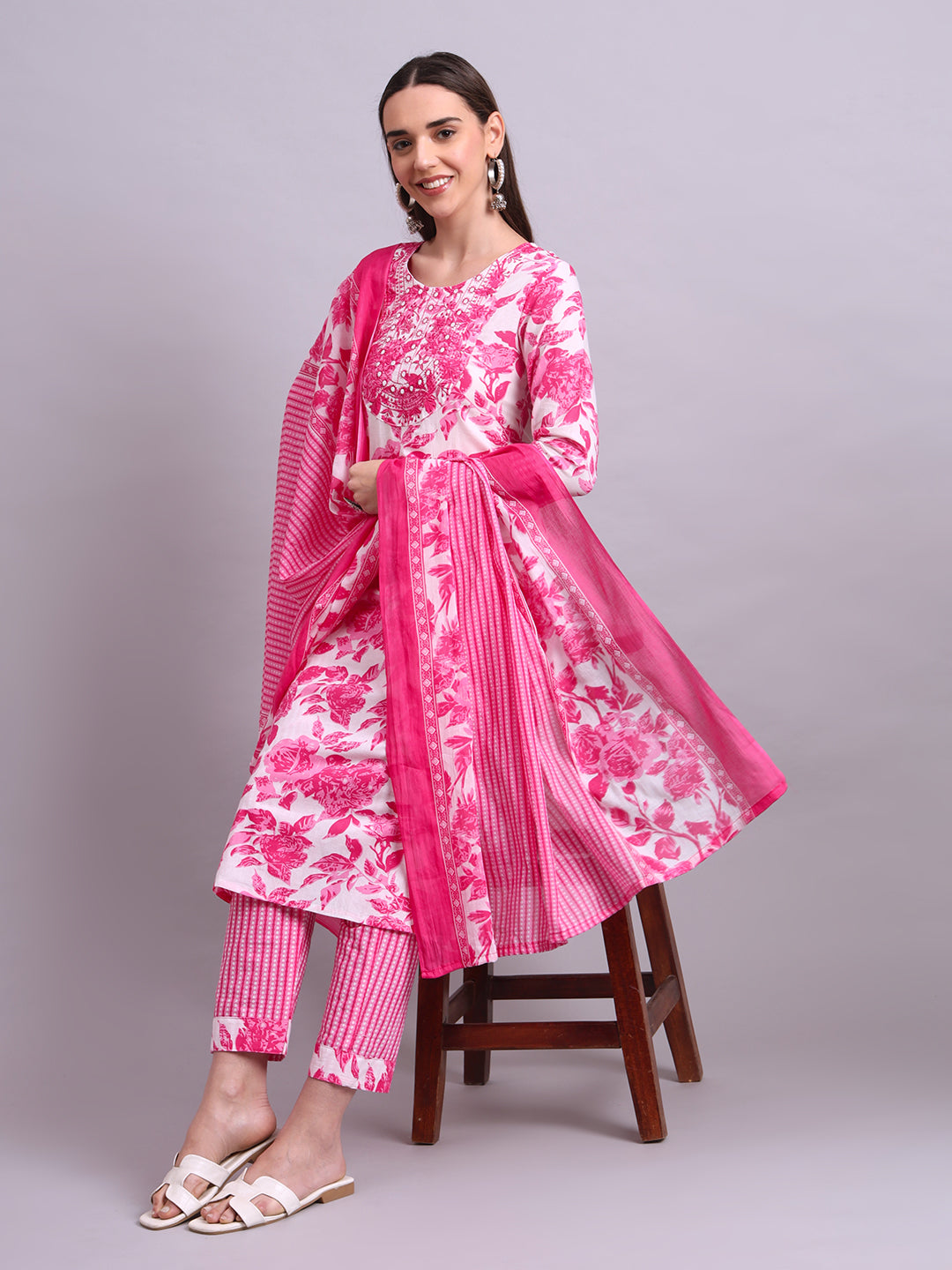 Pink Cotton Floral Printed & Embroidery Work Kurta With Pant Sets with dupatta