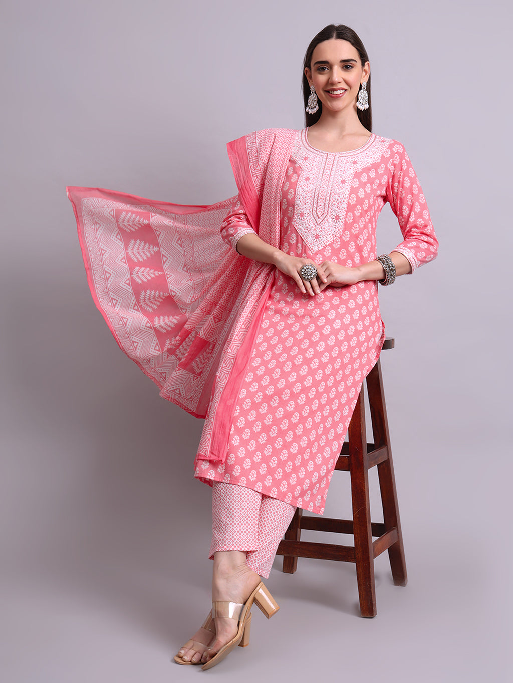 Red Cotton Buti Printed & Embroidery Work Kurta With Pant Sets with dupatta