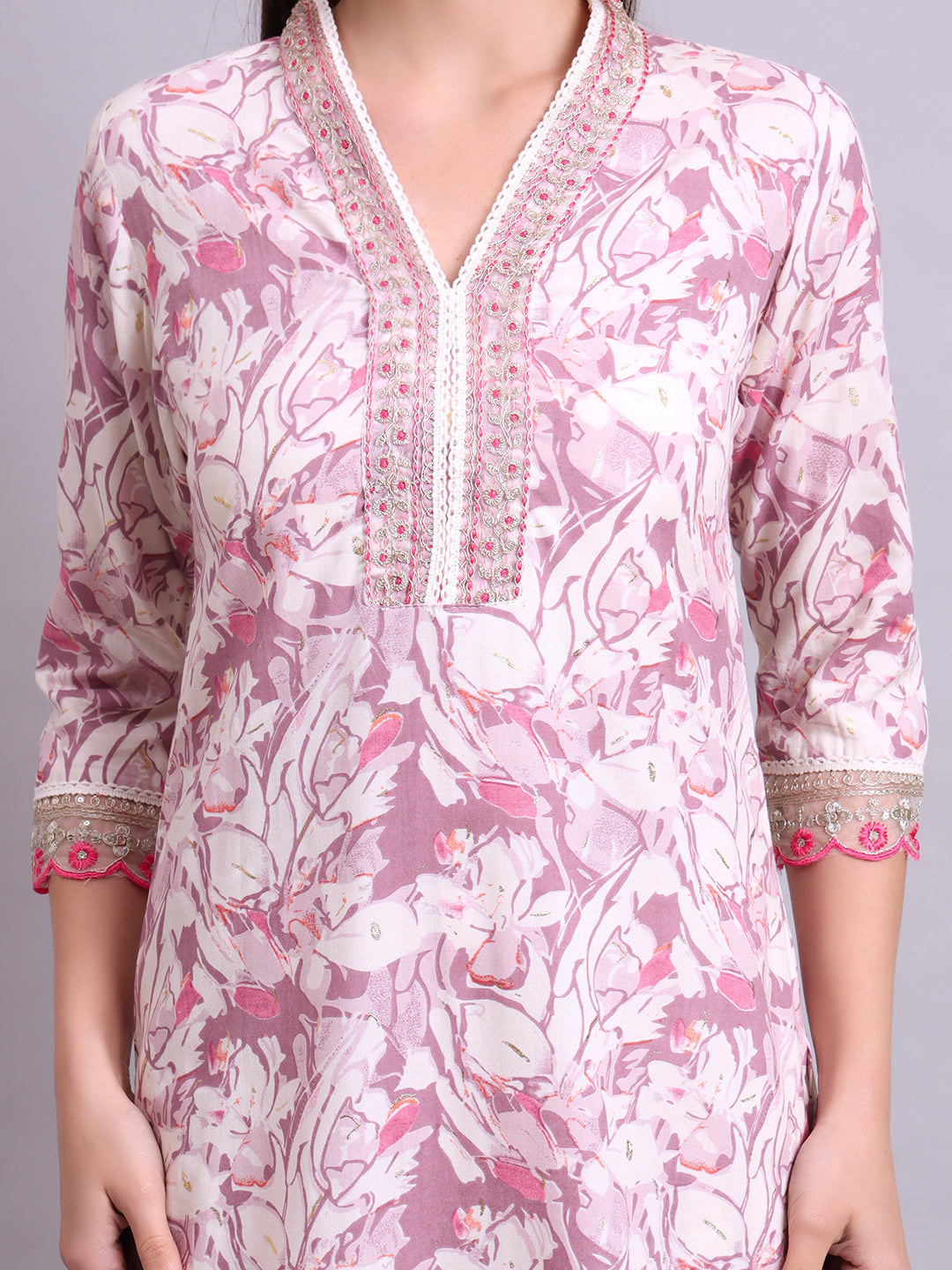 Off White Cotton Floral Printed & Embroidery Work Kurta With Pant Sets with dupatta