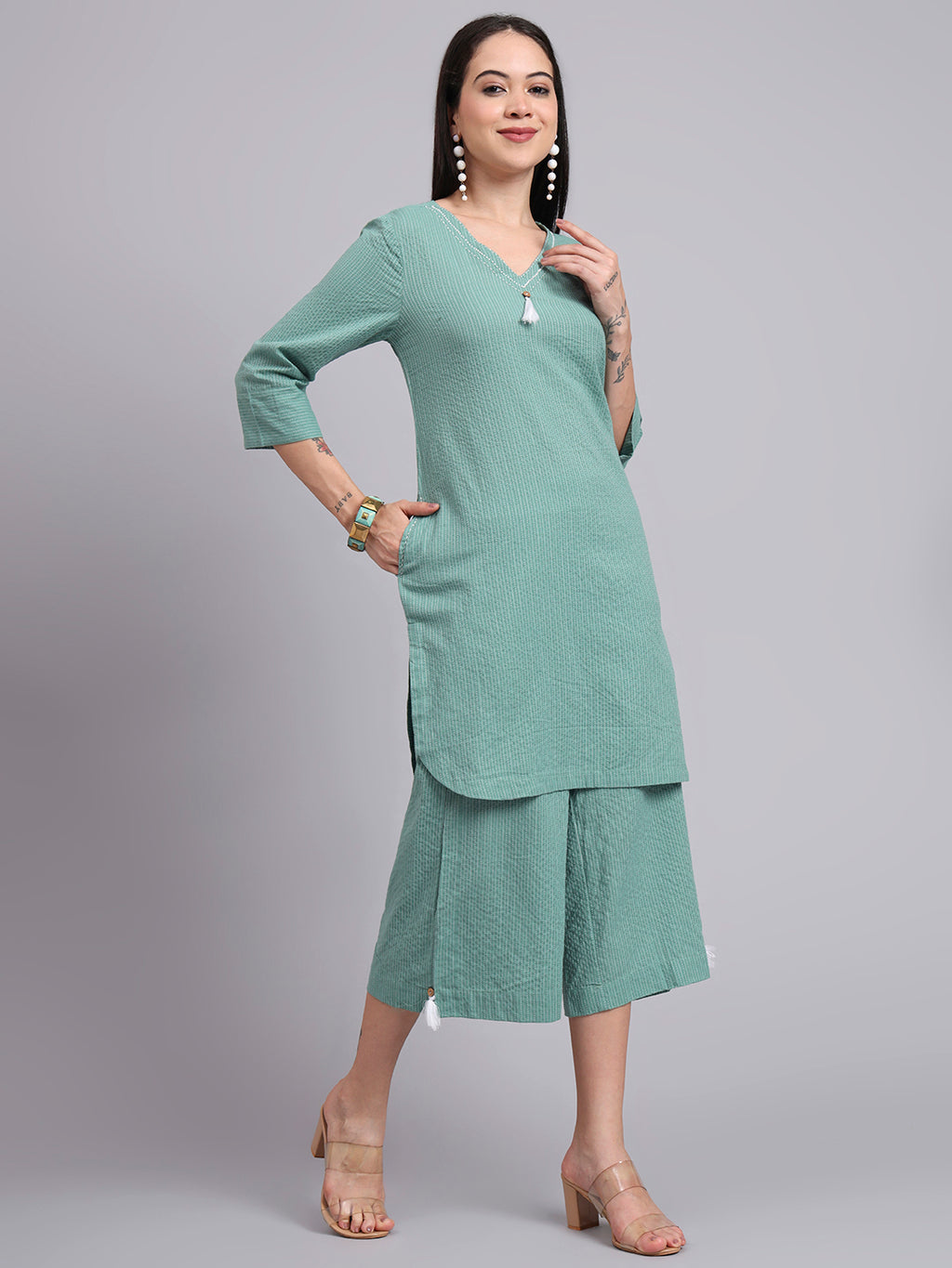 Women Green Cotton Khatha & Hand Work Co-ord Set (Set of 2)
