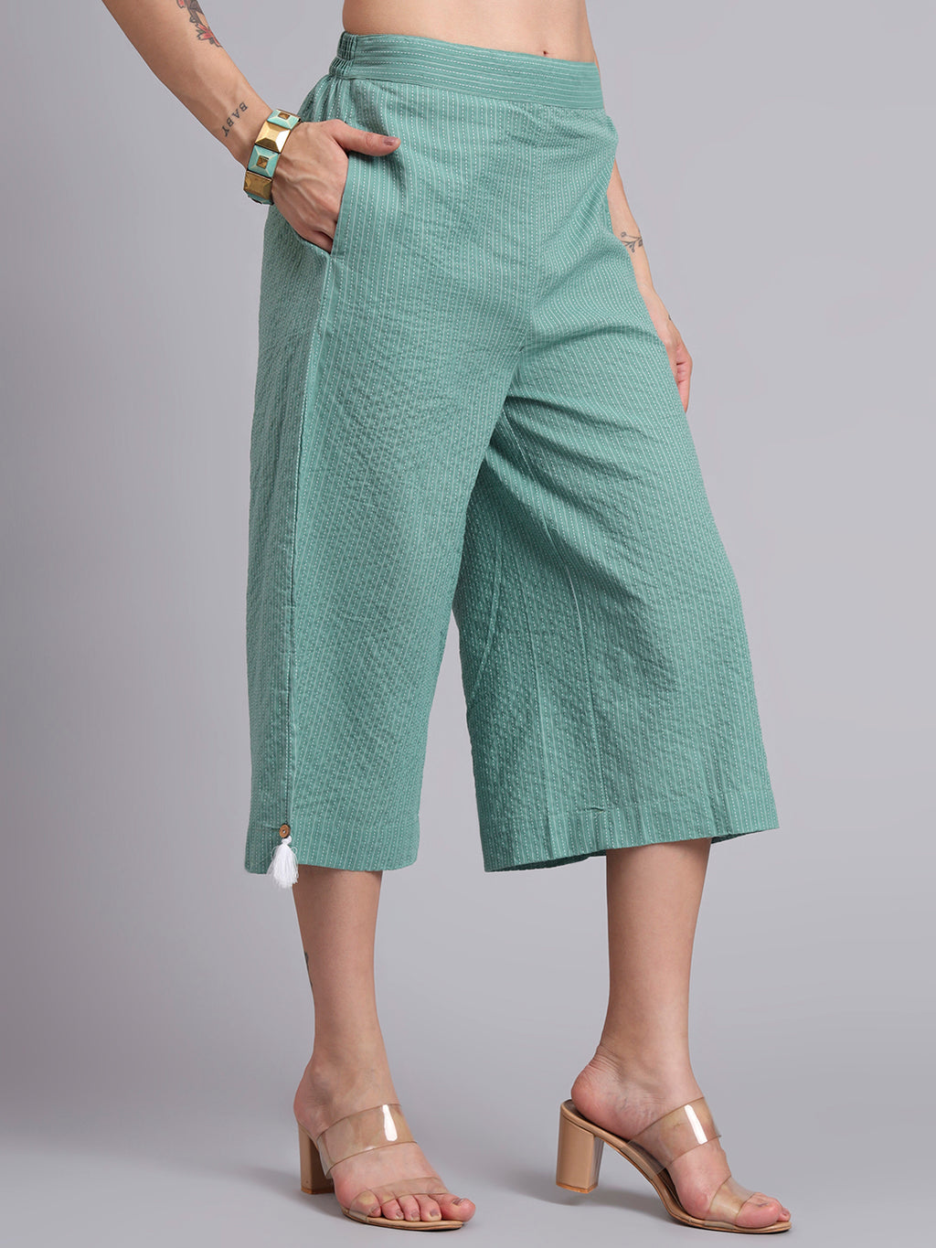 Women Green Cotton Khatha & Hand Work Co-ord Set (Set of 2)