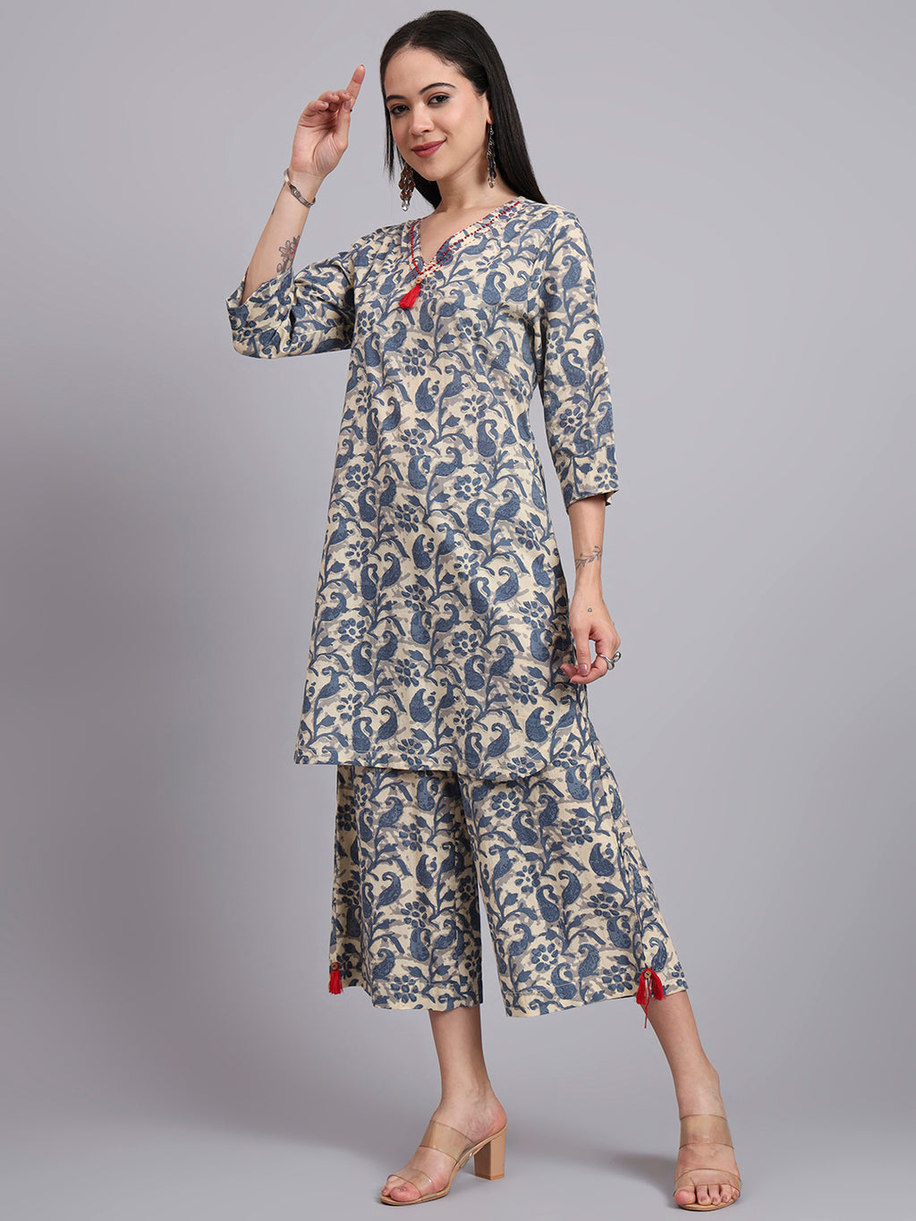 Women Blue Cotton Printed & Hand Work Co-ord Set
