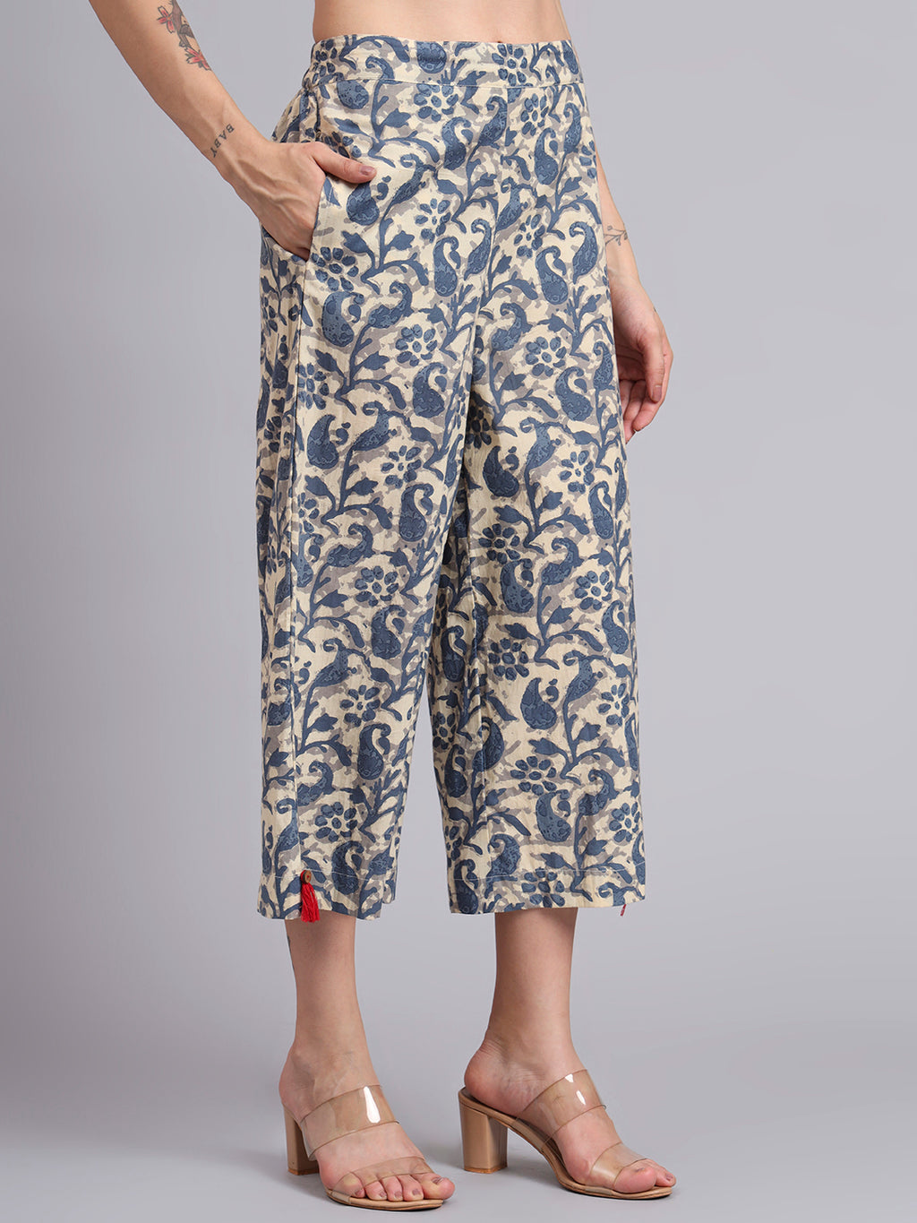 Women Blue Cotton Printed & Hand Work Co-ord Set