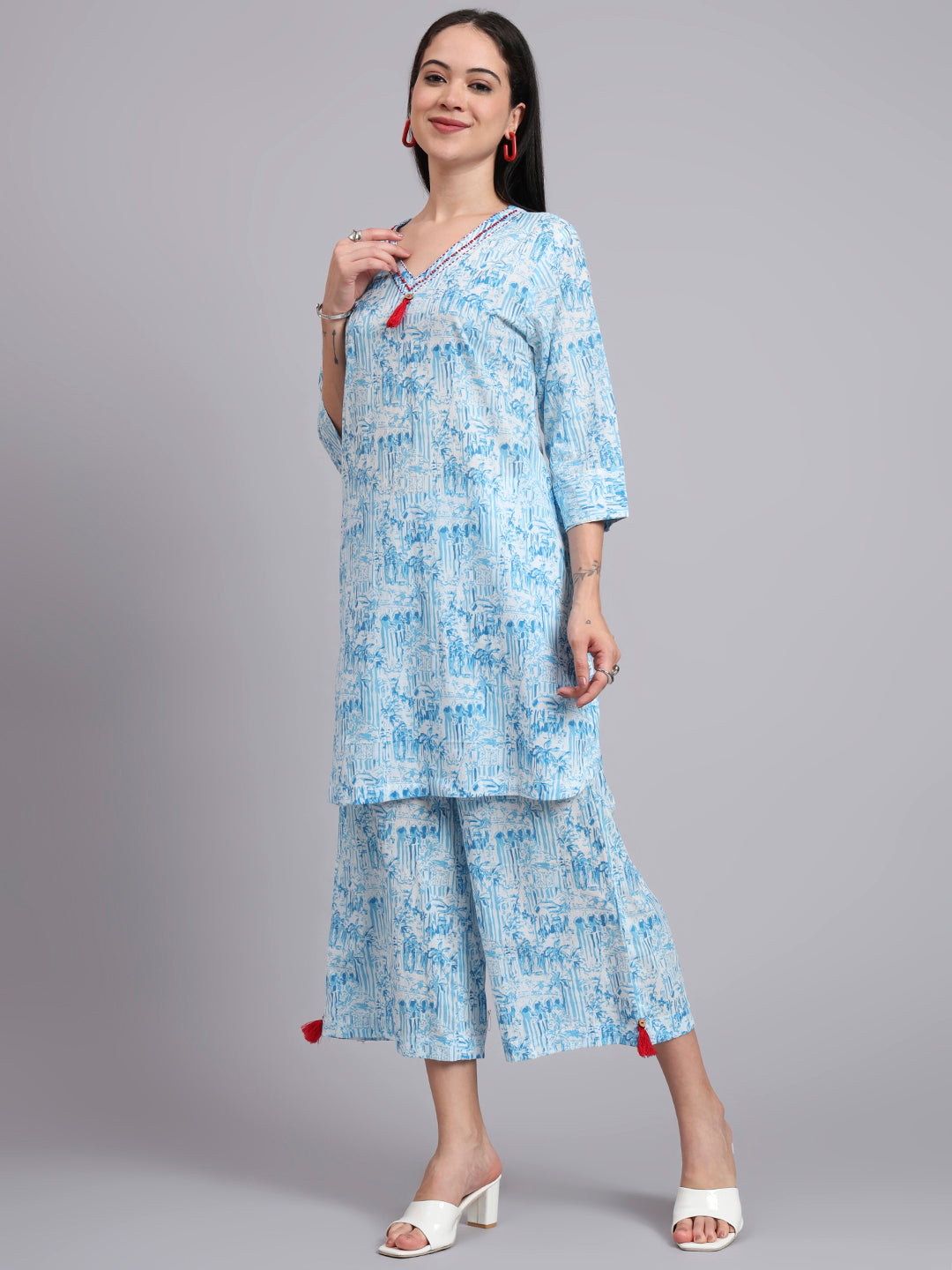 Women Blue Cotton Printed & Hand Work Co-ord Set