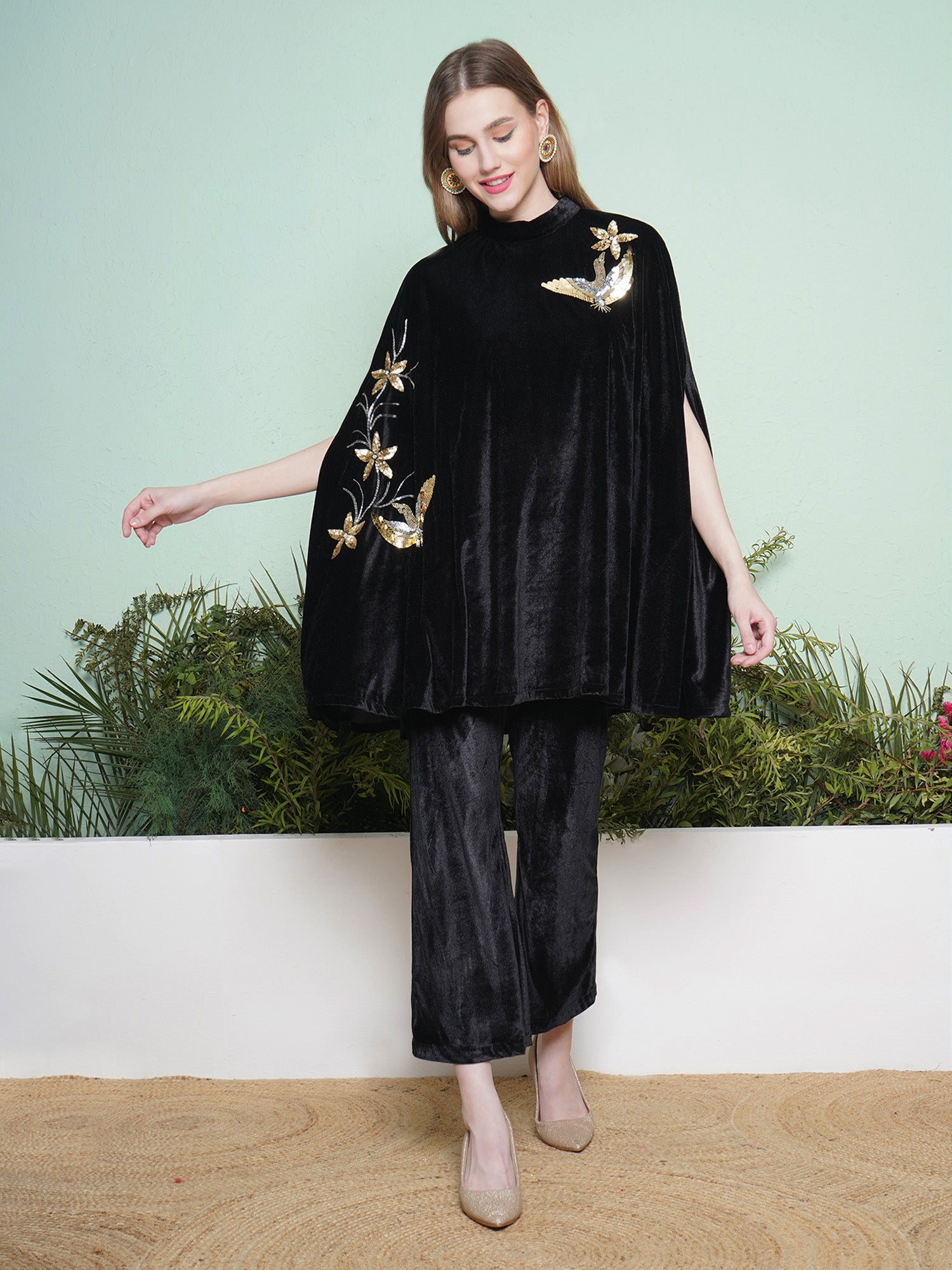 Women Black Hand Embellished Cape Style Kurta with Bellbottom Pants