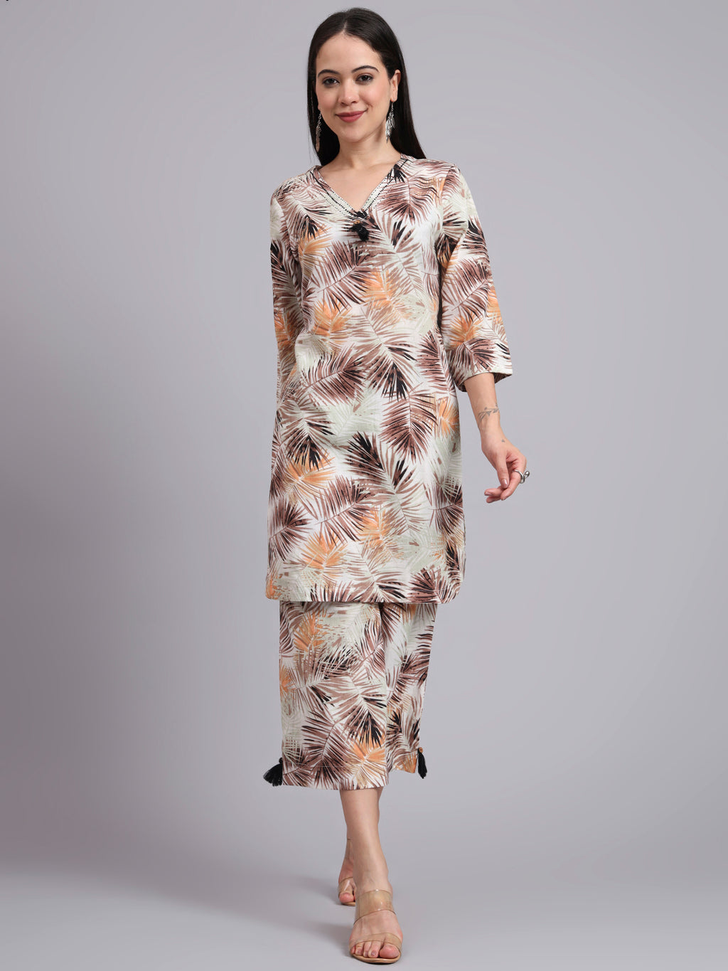 Women Cream Cotton Printed & Hand Work Co-ord Set (Set of 2)