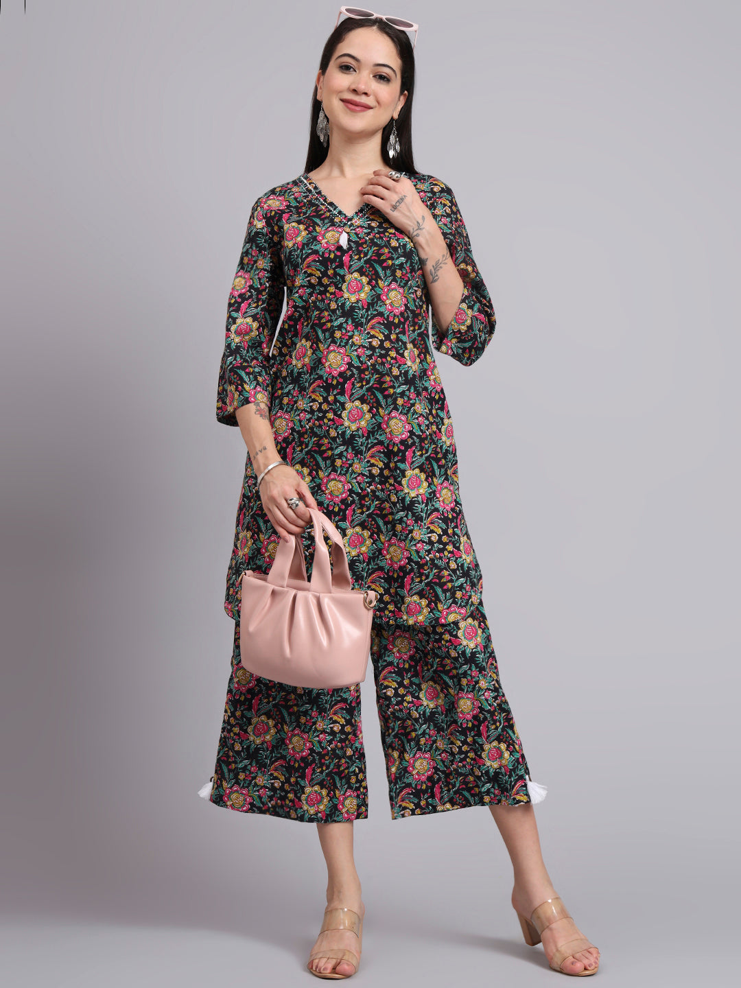 Women Multicolor Cotton Printed & Hand Work Co-ord Set (Set of 2)