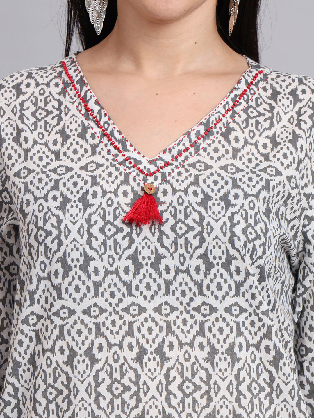 Women Cream Cotton Printed and Hand Work Co-ord Set