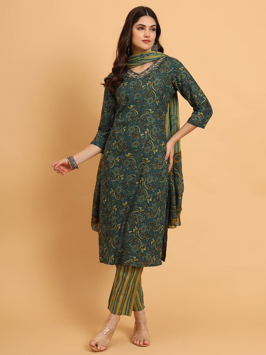 Women Green Cotton Printed & Embroidred Work Kurta Bottom Dupatta Set