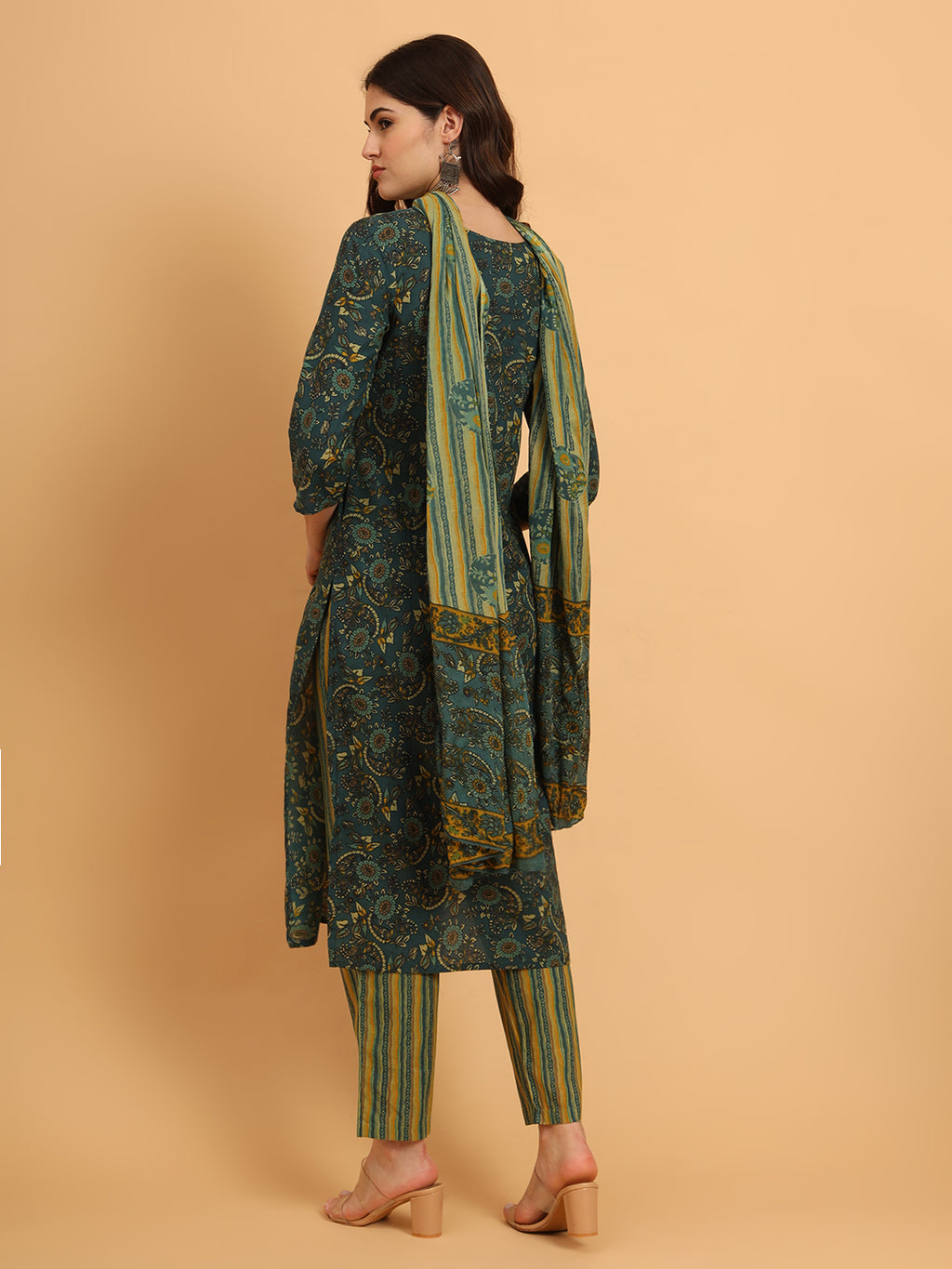Women Green Cotton Printed & Embroidred Work Kurta Bottom Dupatta Set