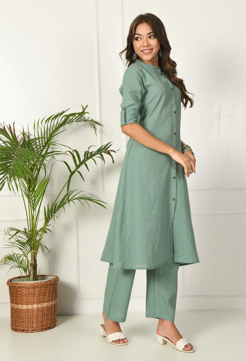 Women Green Cotton Katha & Trim Work Kurta Bottom Set