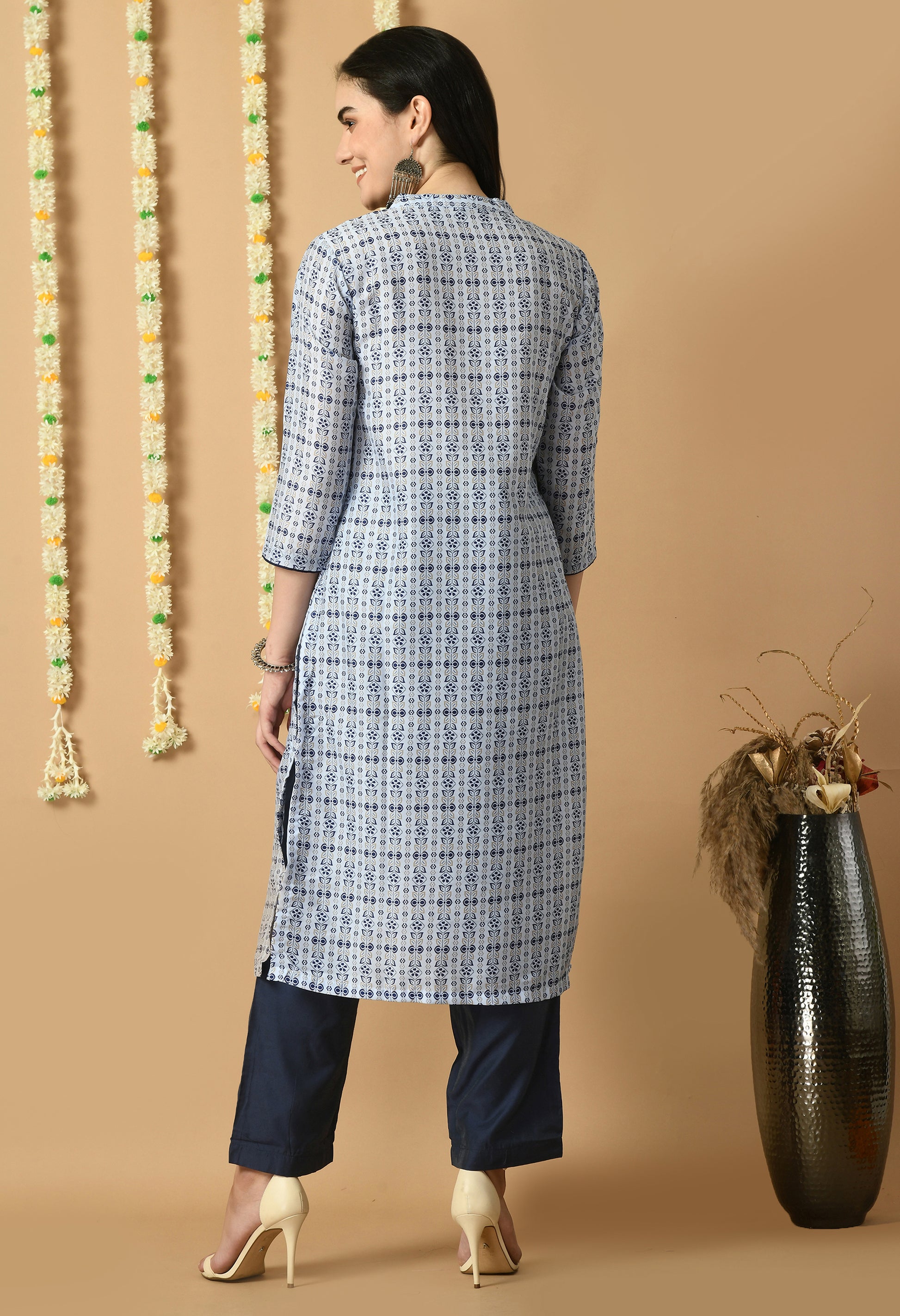 Blue Maslin Printed Collar Kurta Set
