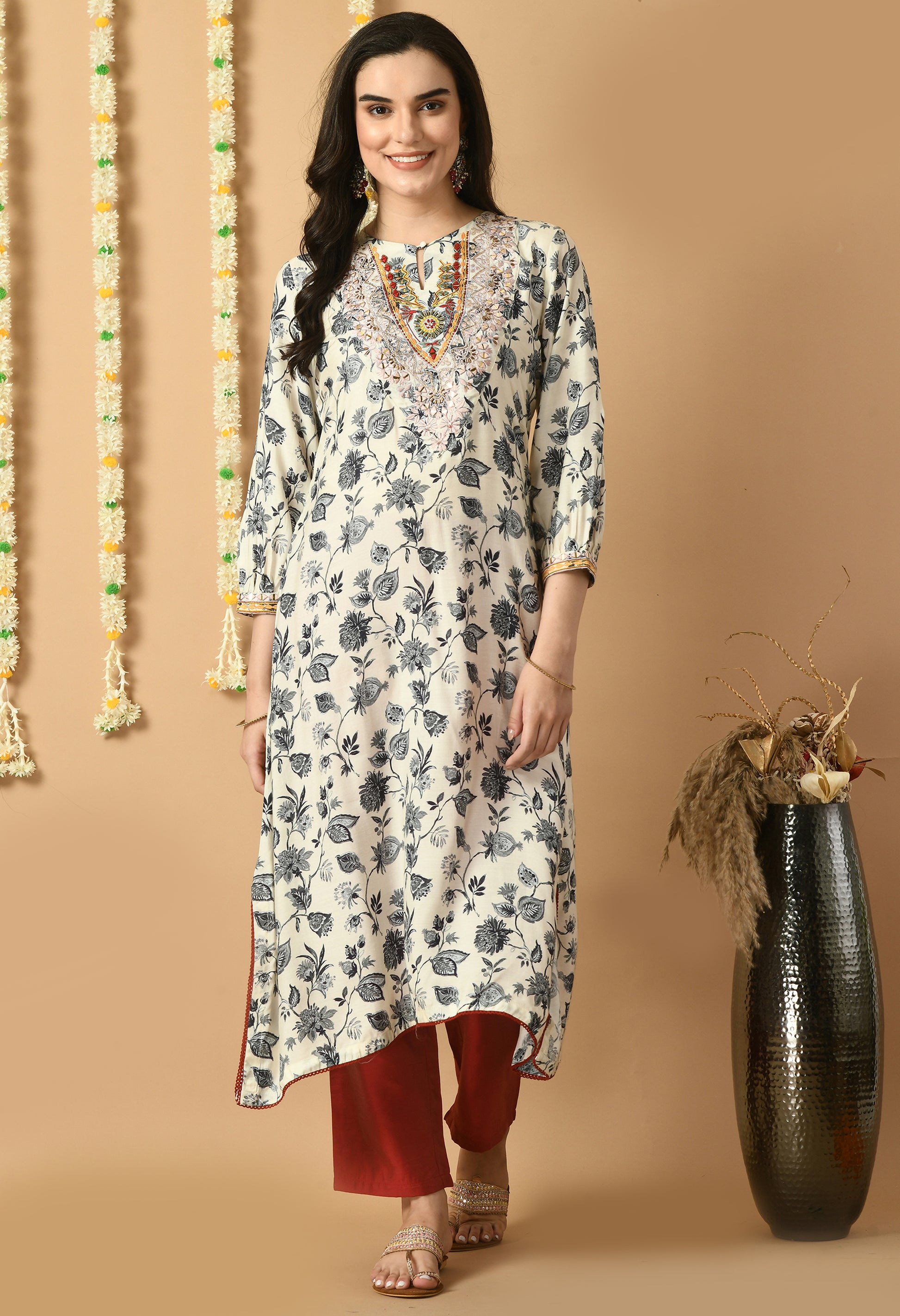 White Maslin Printed Kurta Set