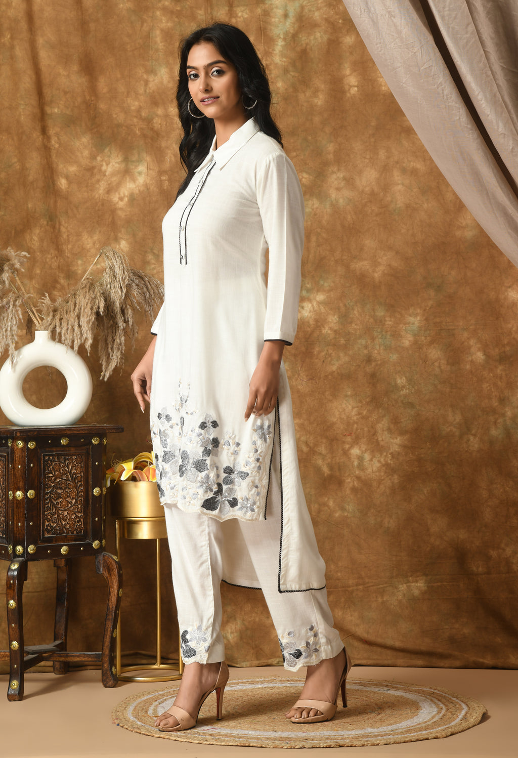 White Cotton Self Design Collar Kurta Set