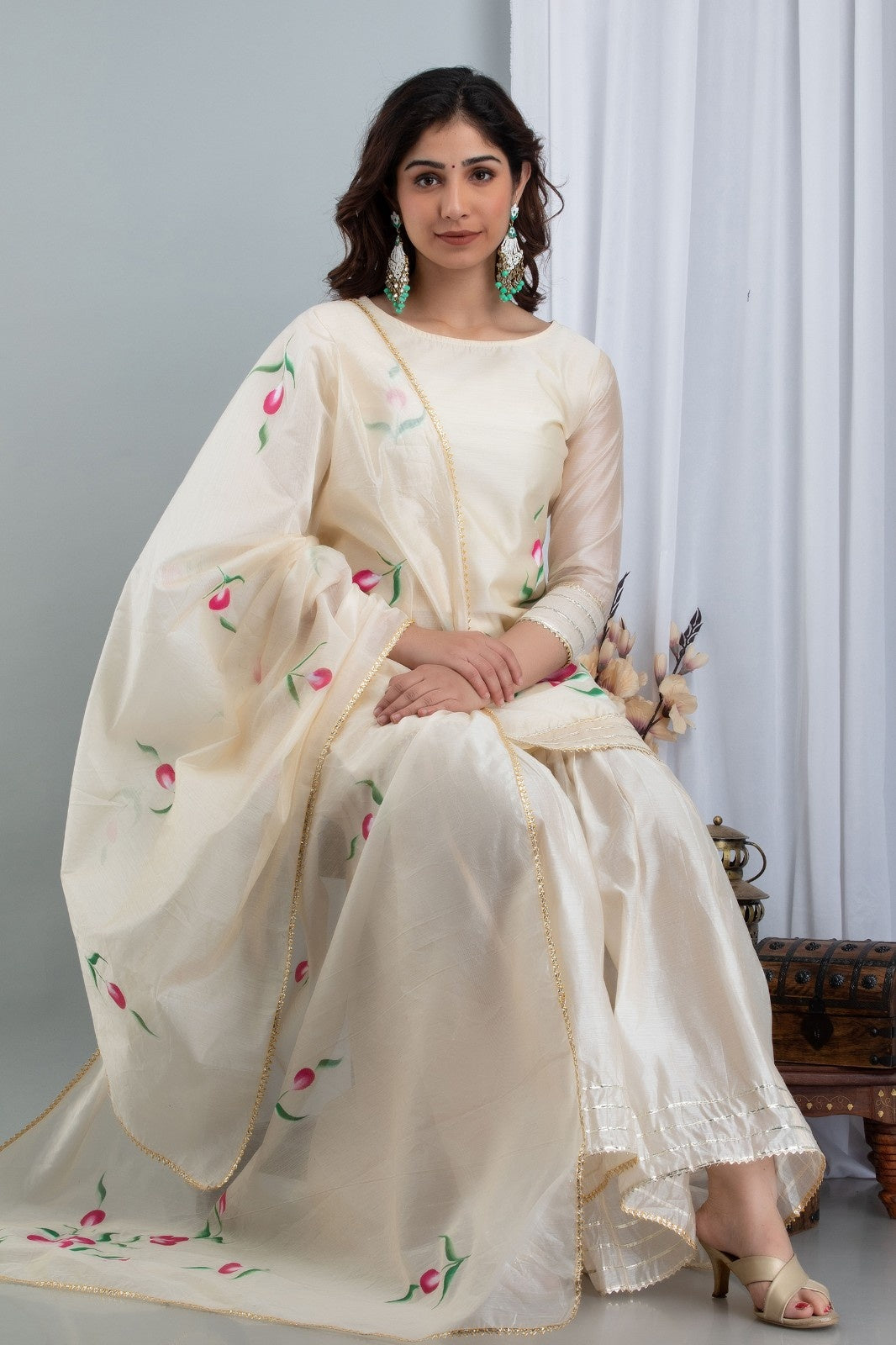 Off White Chanderi Hand Painted Kurta Set
