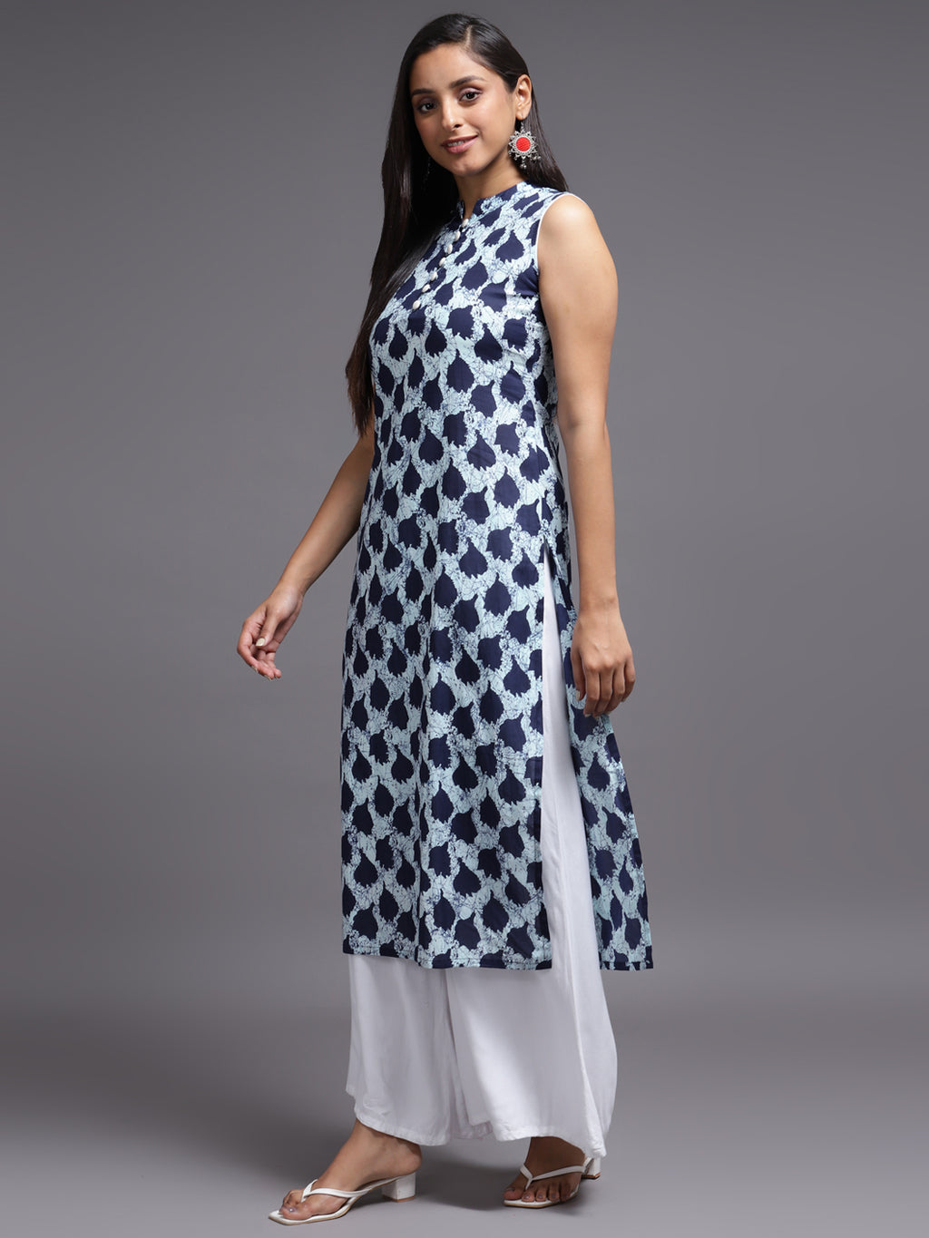 Women Blue Printed Rayon Kurta