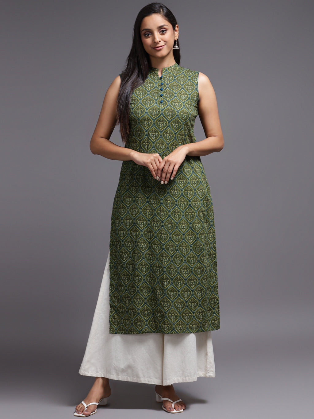 Women Green Printed Rayon Kurta