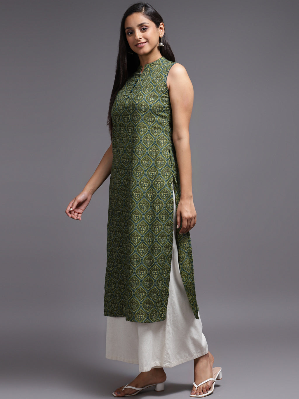 Women Green Printed Rayon Kurta