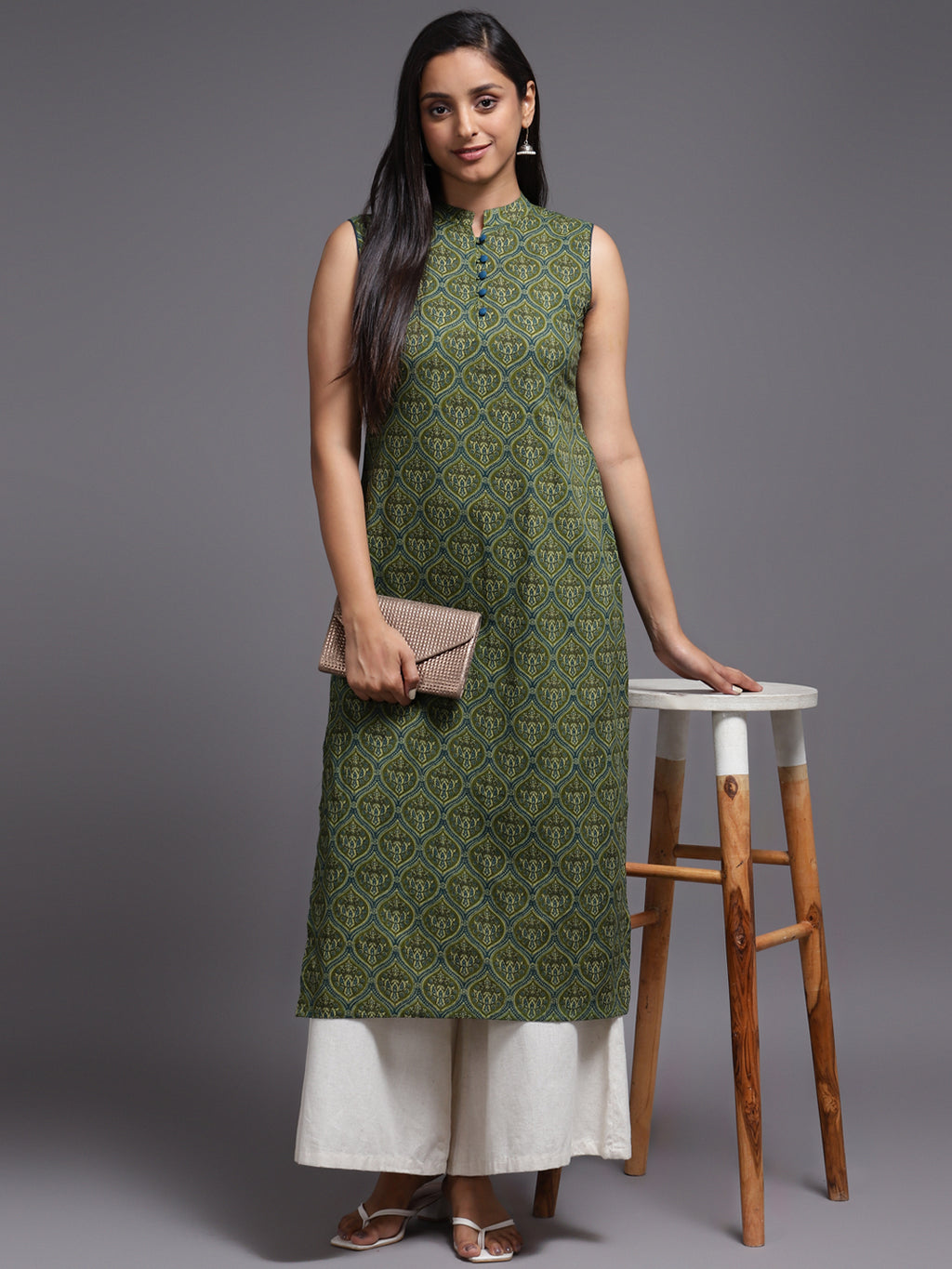 Women Green Printed Rayon Kurta