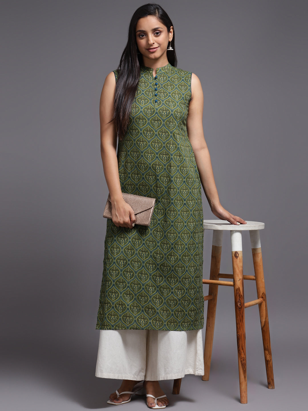 Women Green Printed Rayon Kurta