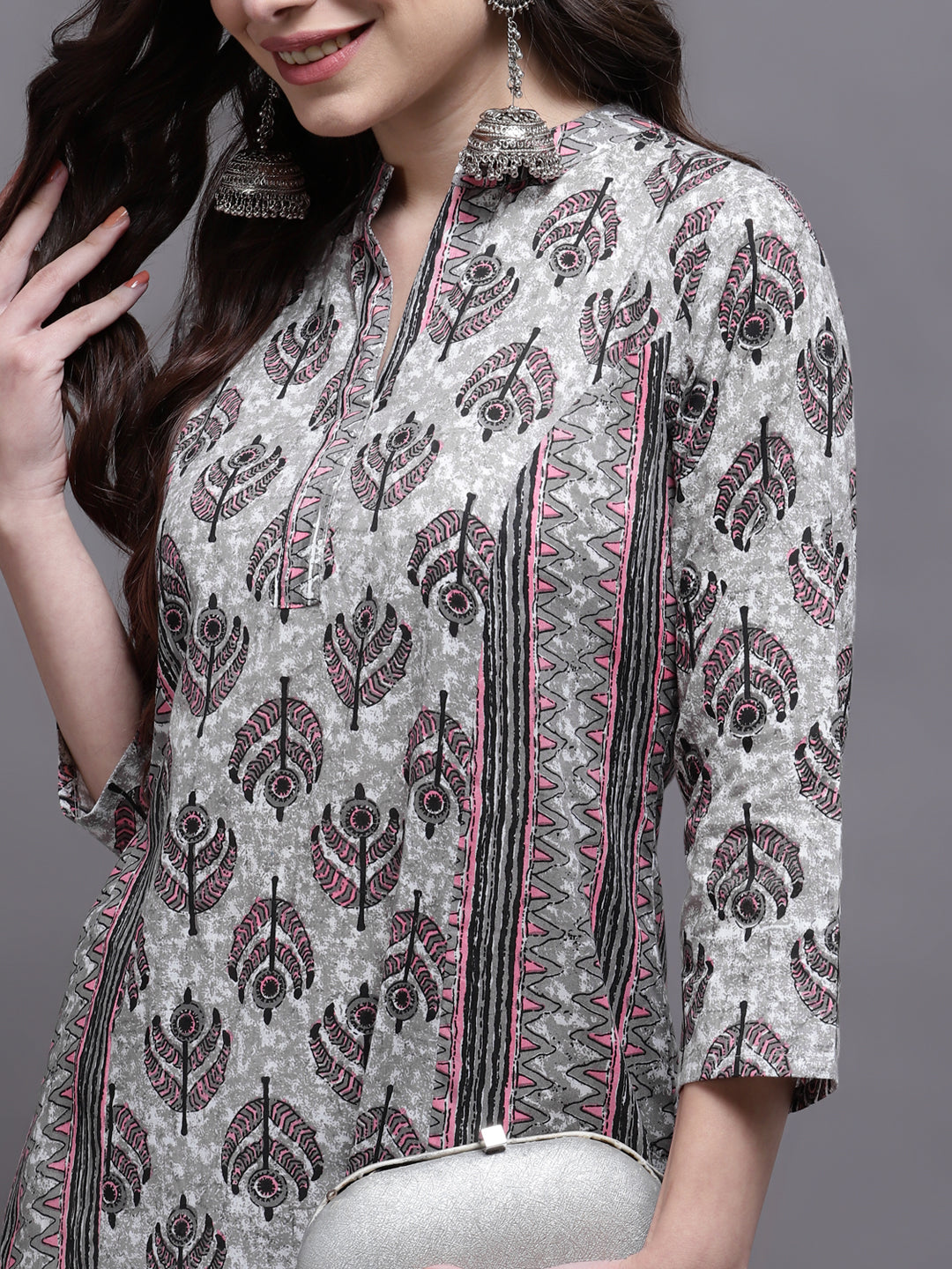 Women Pink Printed Cotton Kurta